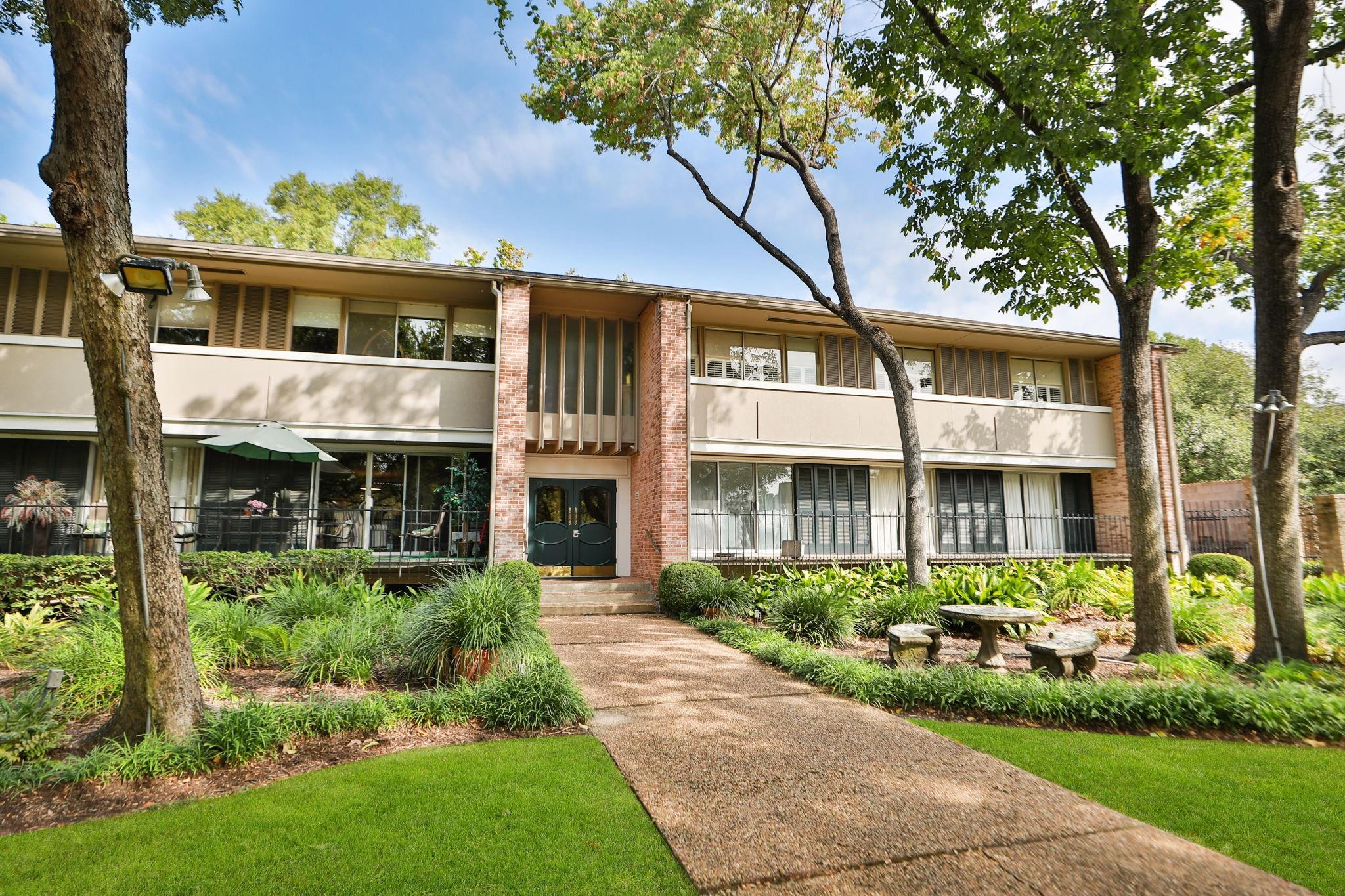 666 S Ripple Creek Drive #666 — photo