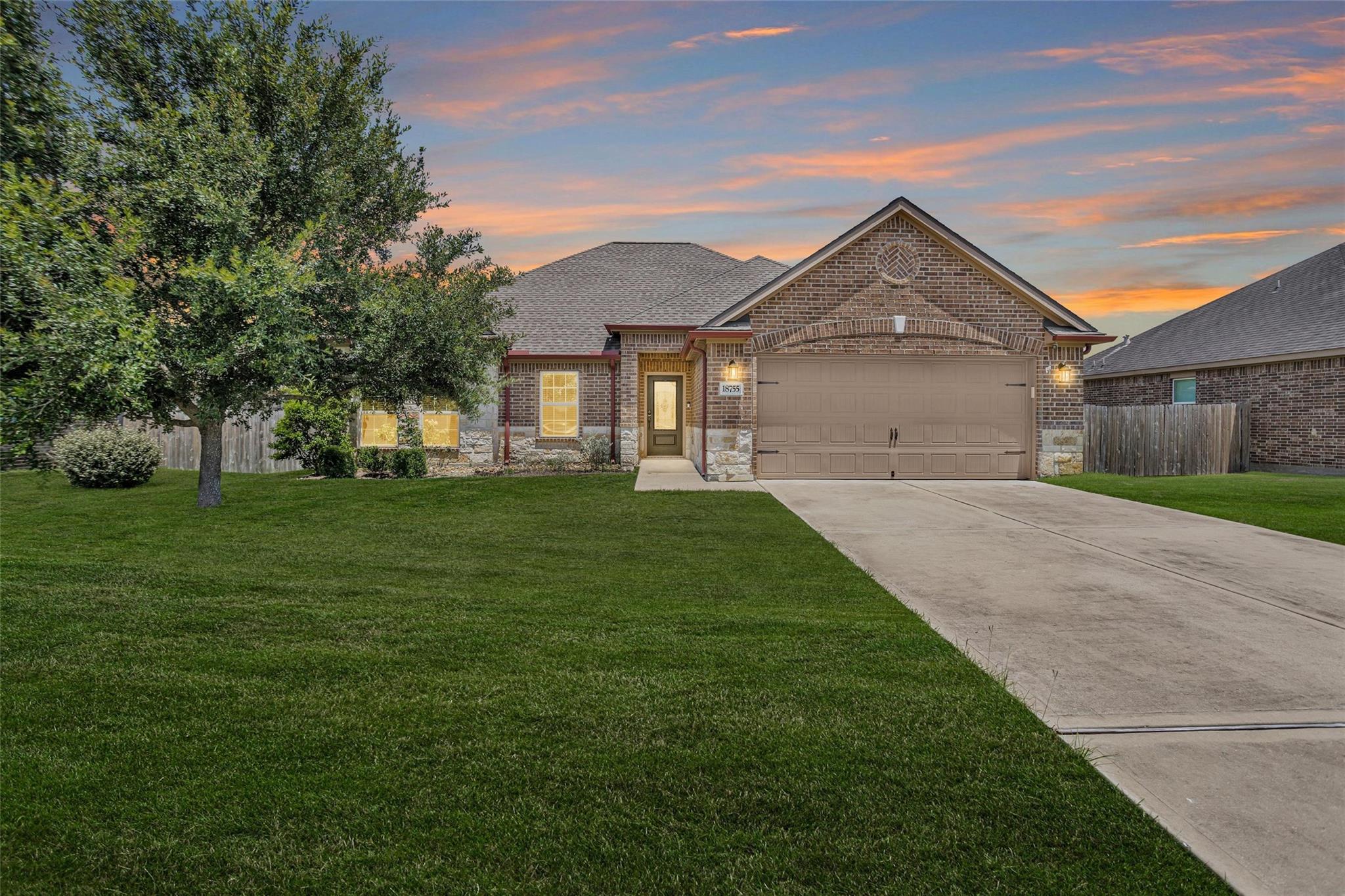 18755 Wichita Trail — photo