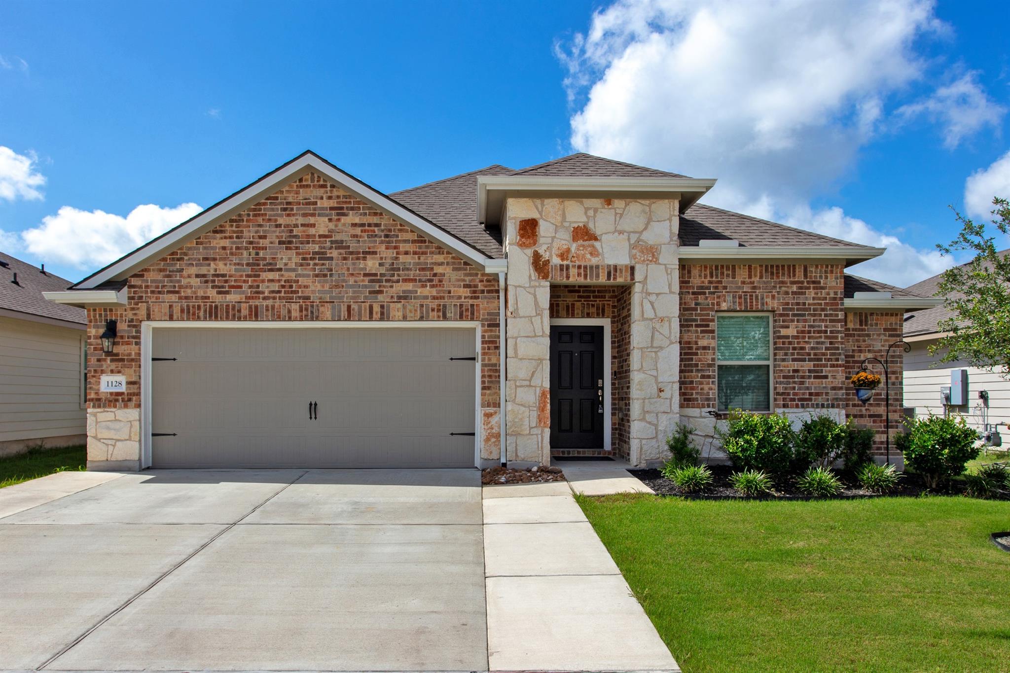 1128 Kennesaw Drive — photo