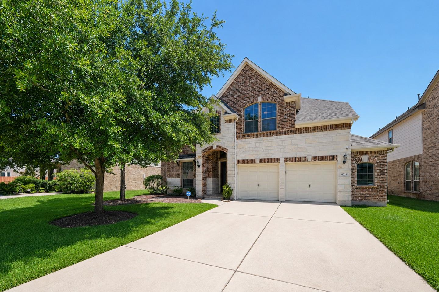 6323 Orange Blossom Lane — photo
