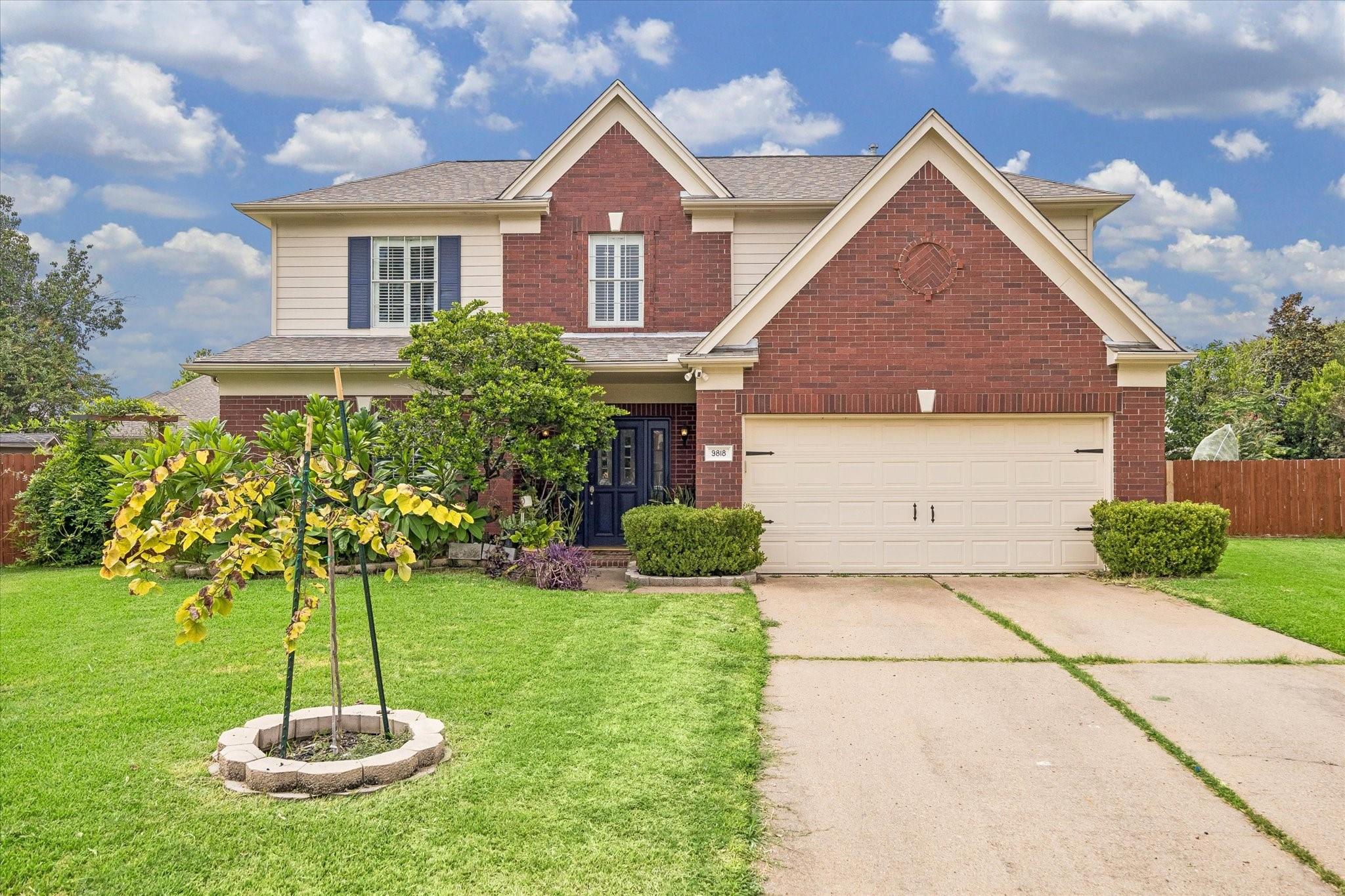 9818 Sandtown Circle — photo