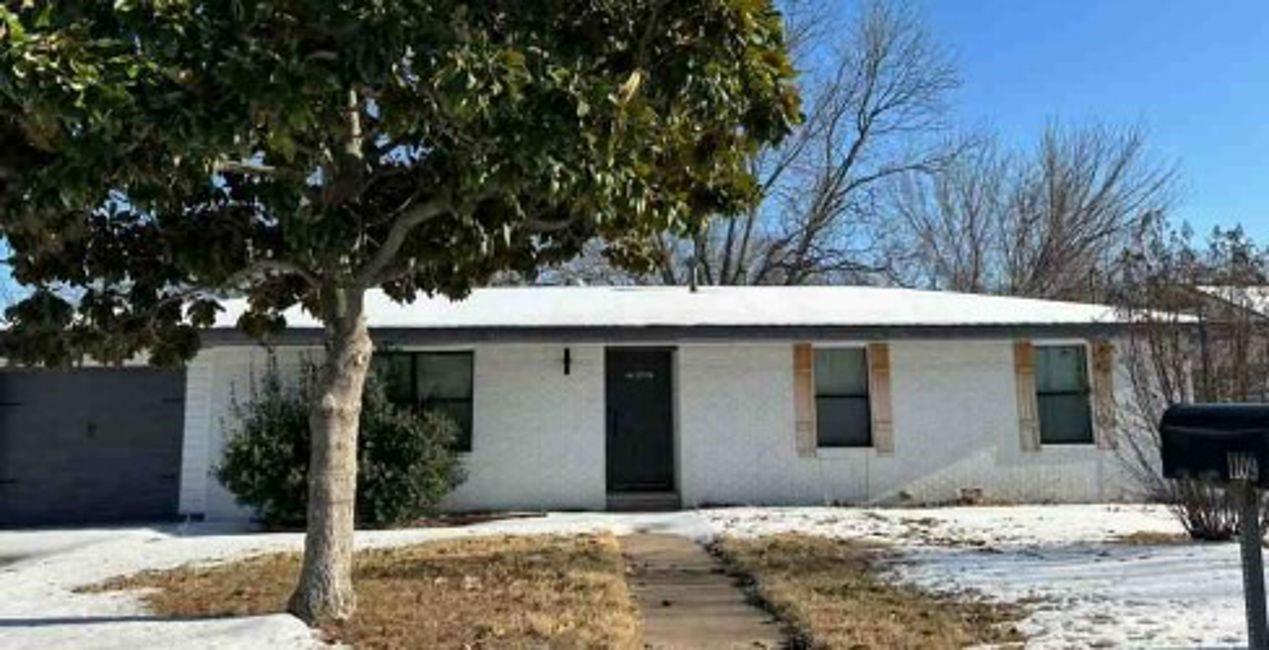 1109 Nugent Street — photo