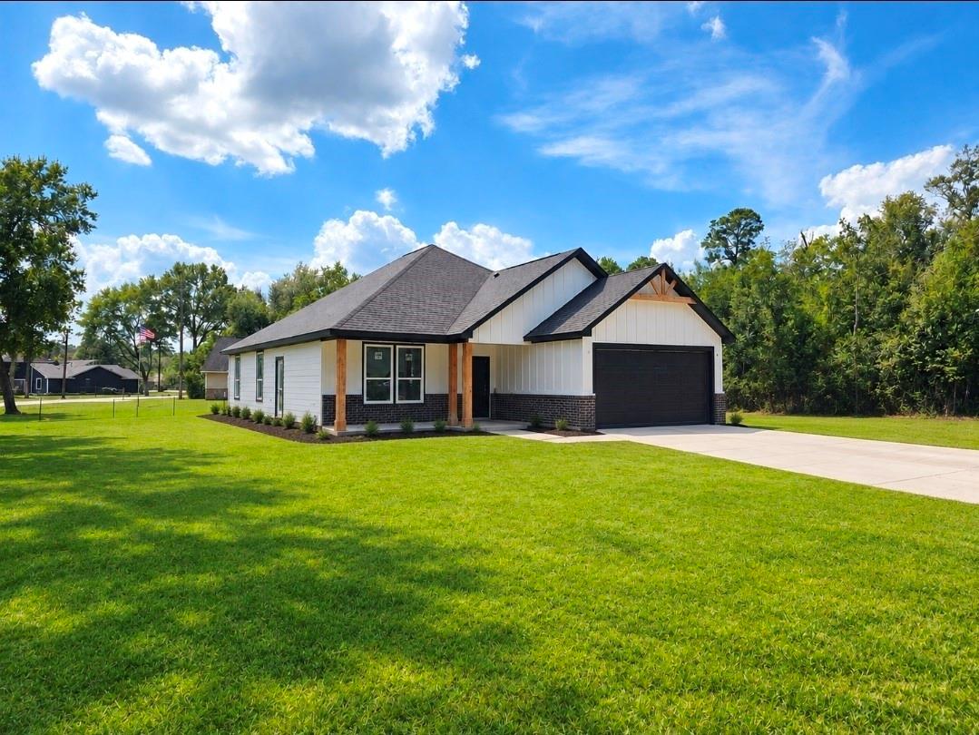 1303 Red Fox Drive — photo