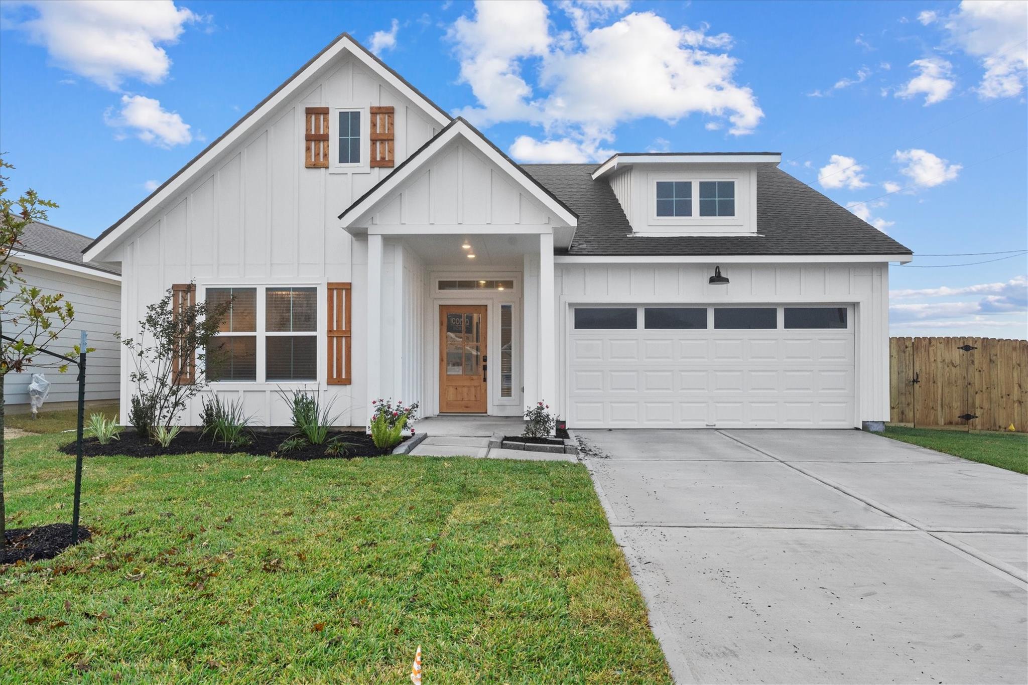 11323 Luna Drive — photo