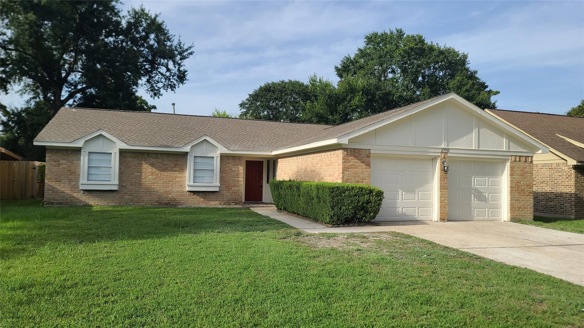 23910 Farm Hill Road — photo