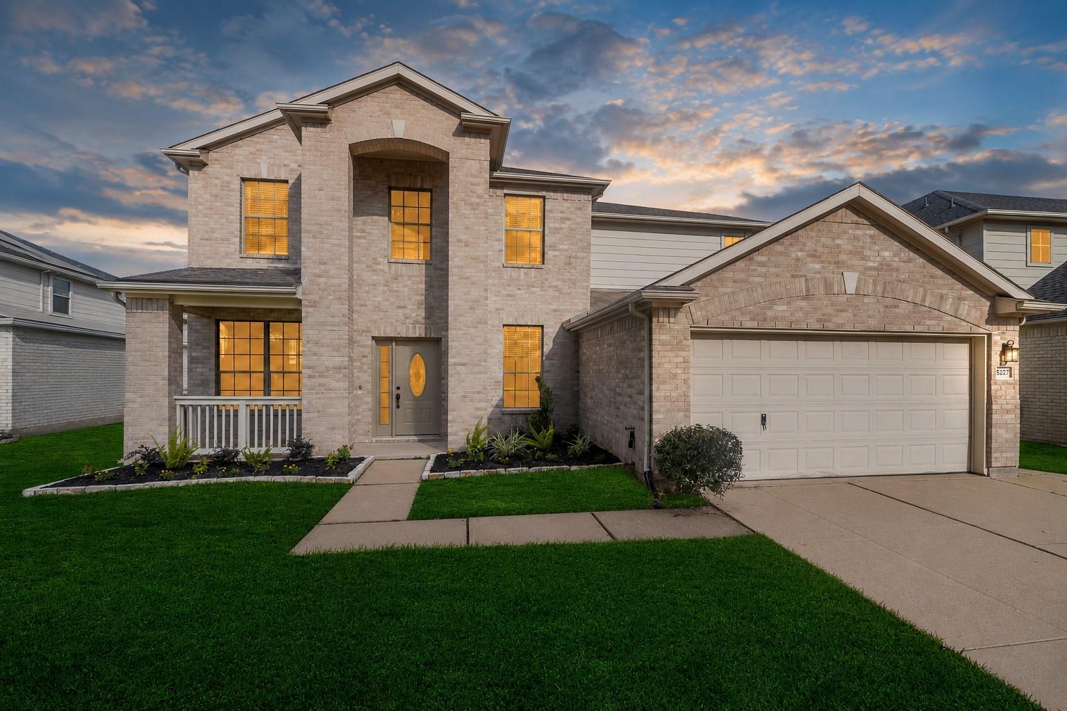 5227 Meadow Canyon Drive — photo