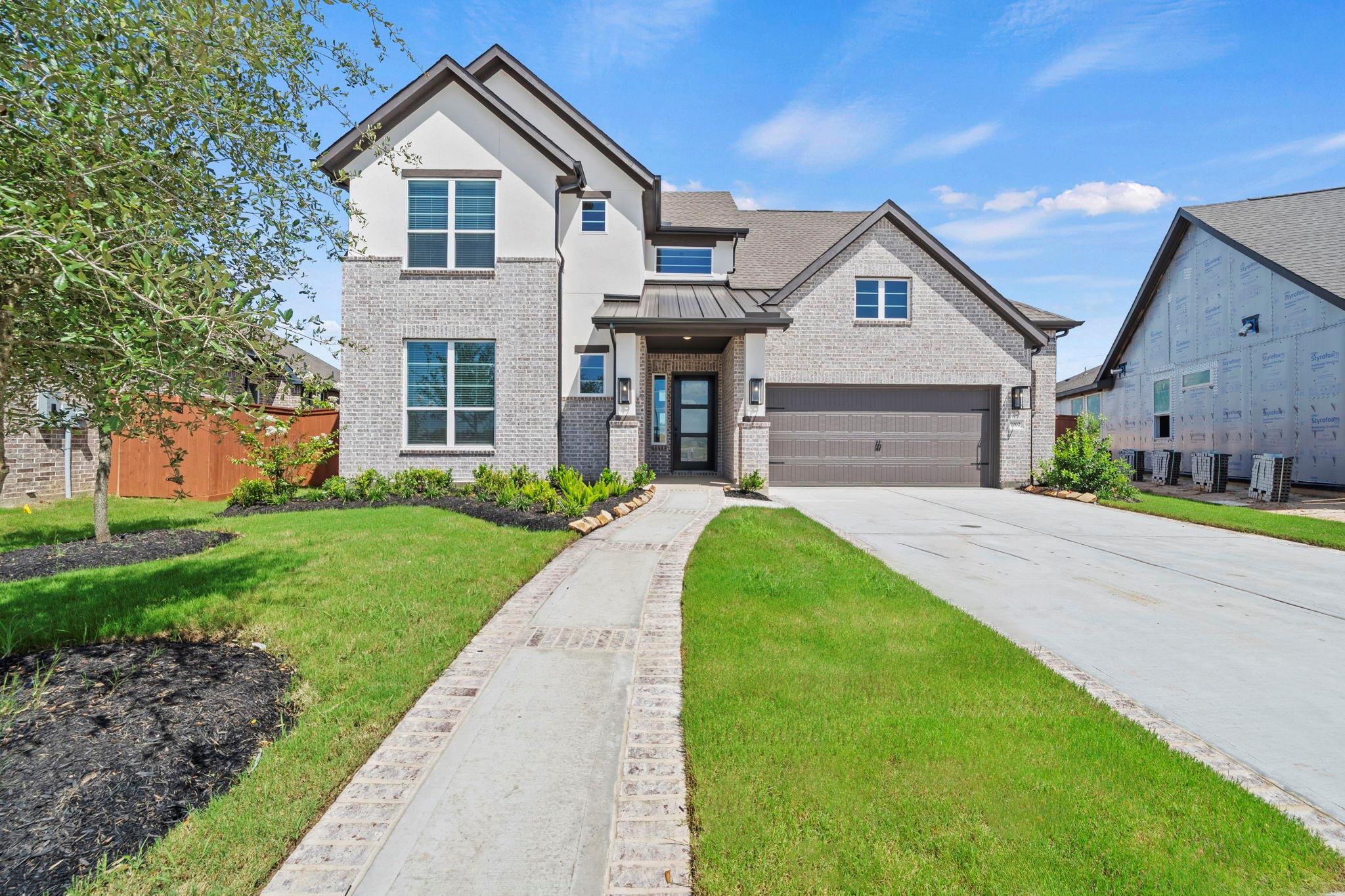 7002 Quaker Meadows Drive — photo