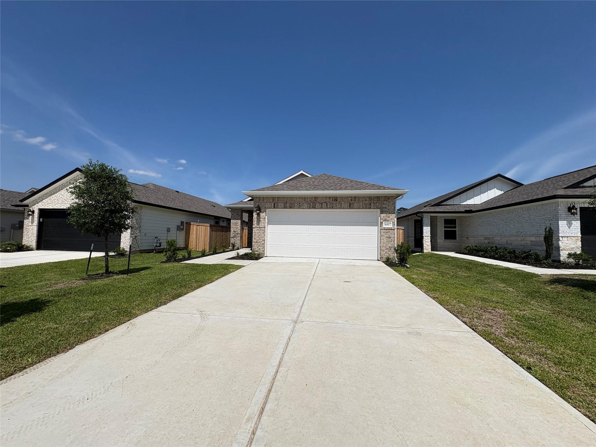 16817 Harvest Grove Lane — photo