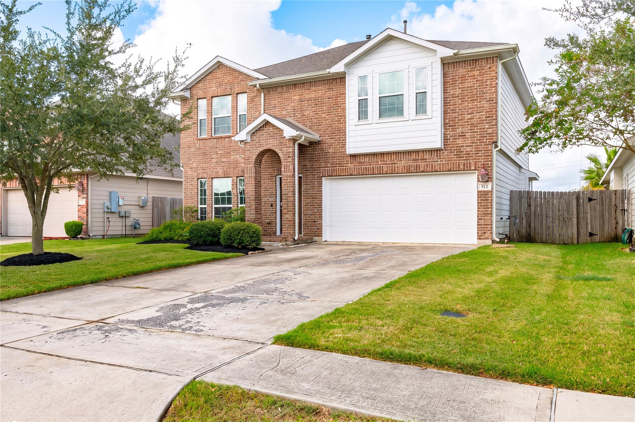 512 Forest Village Circle — photo