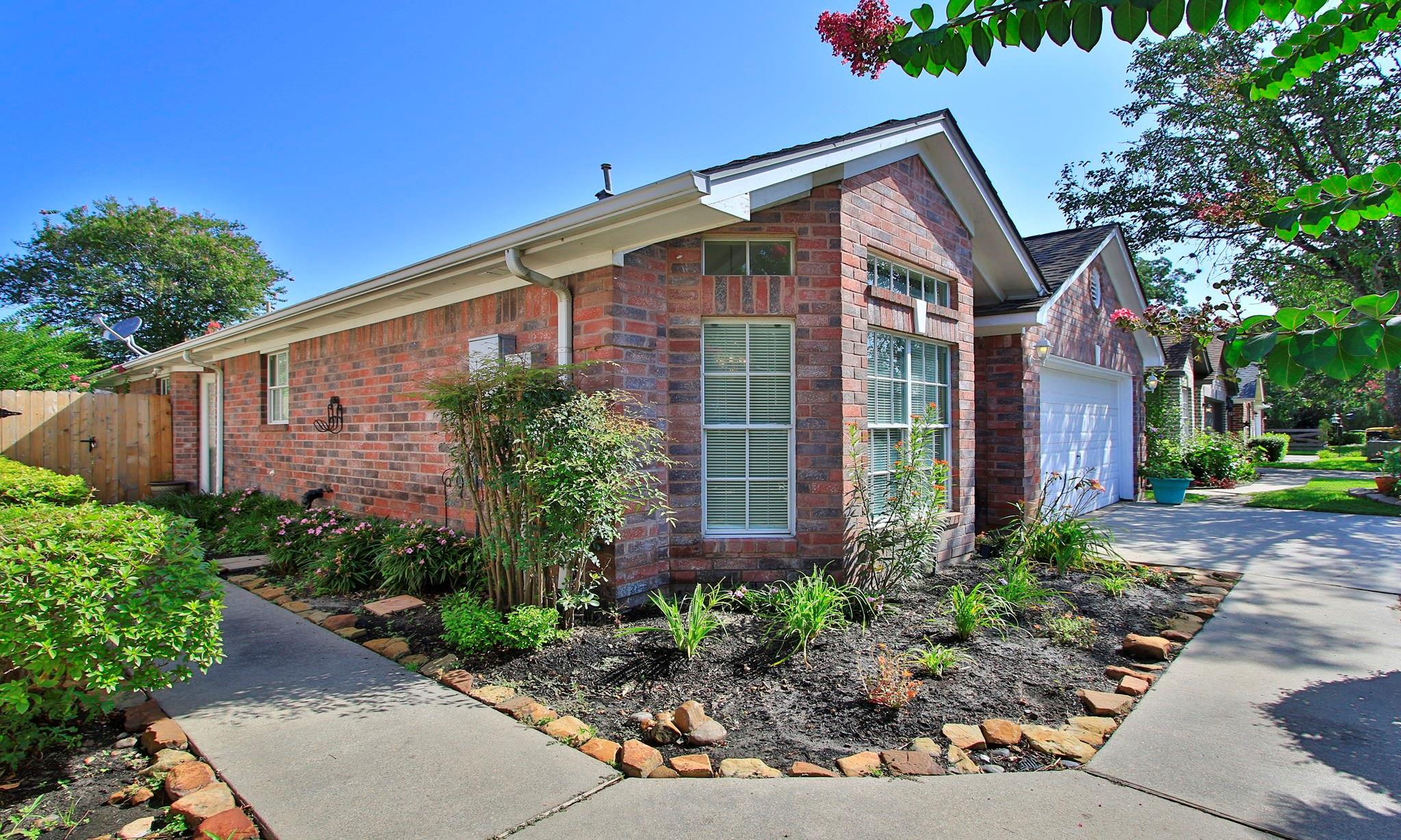 422 Cherry Laurel Drive — photo