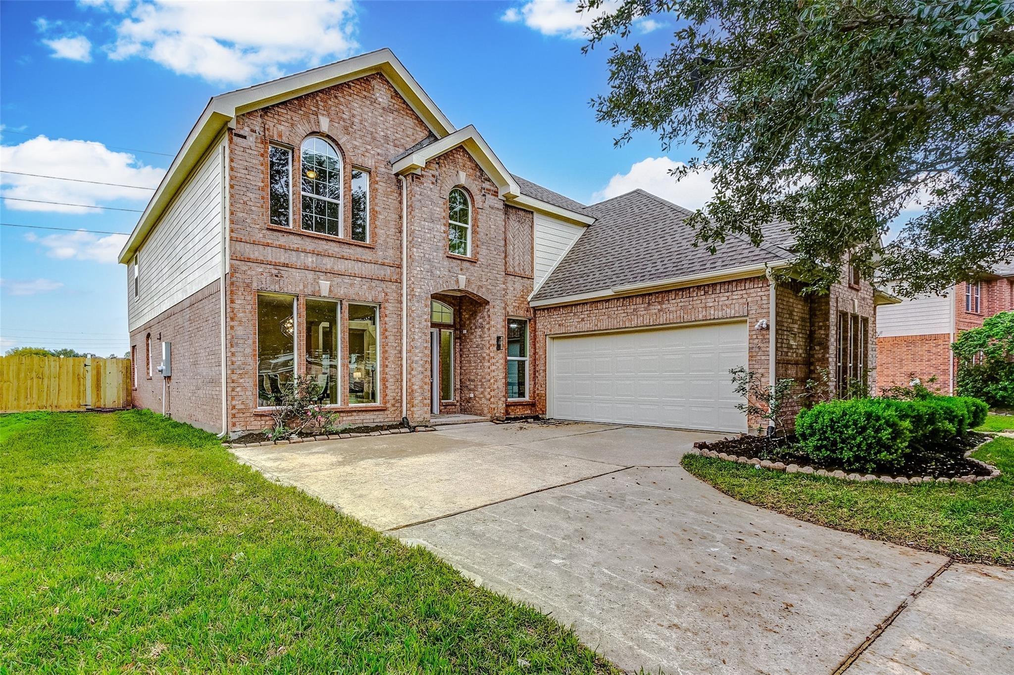1026 Riverchase Drive — photo