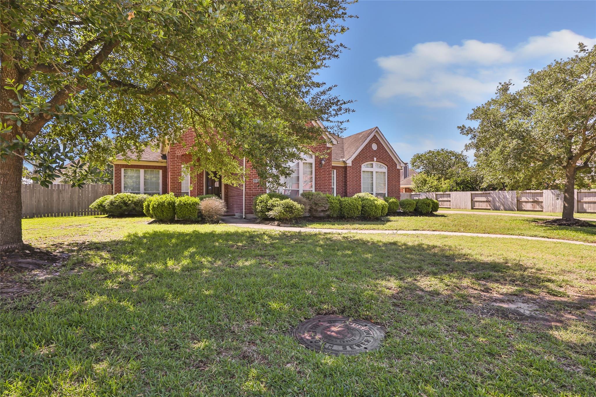 11326 Dawnheath Drive — photo