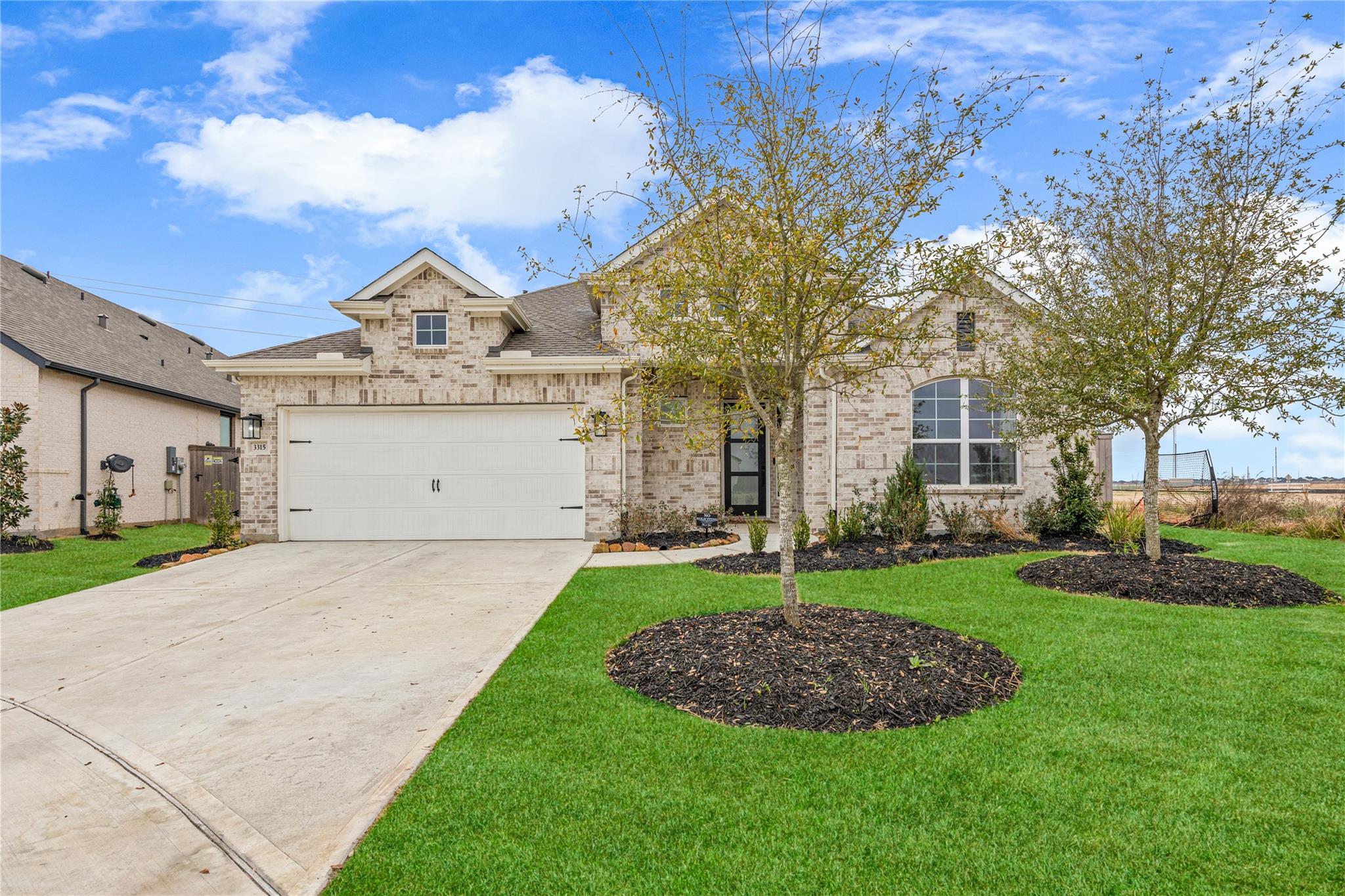 3315 Kentucky Blue Way — photo