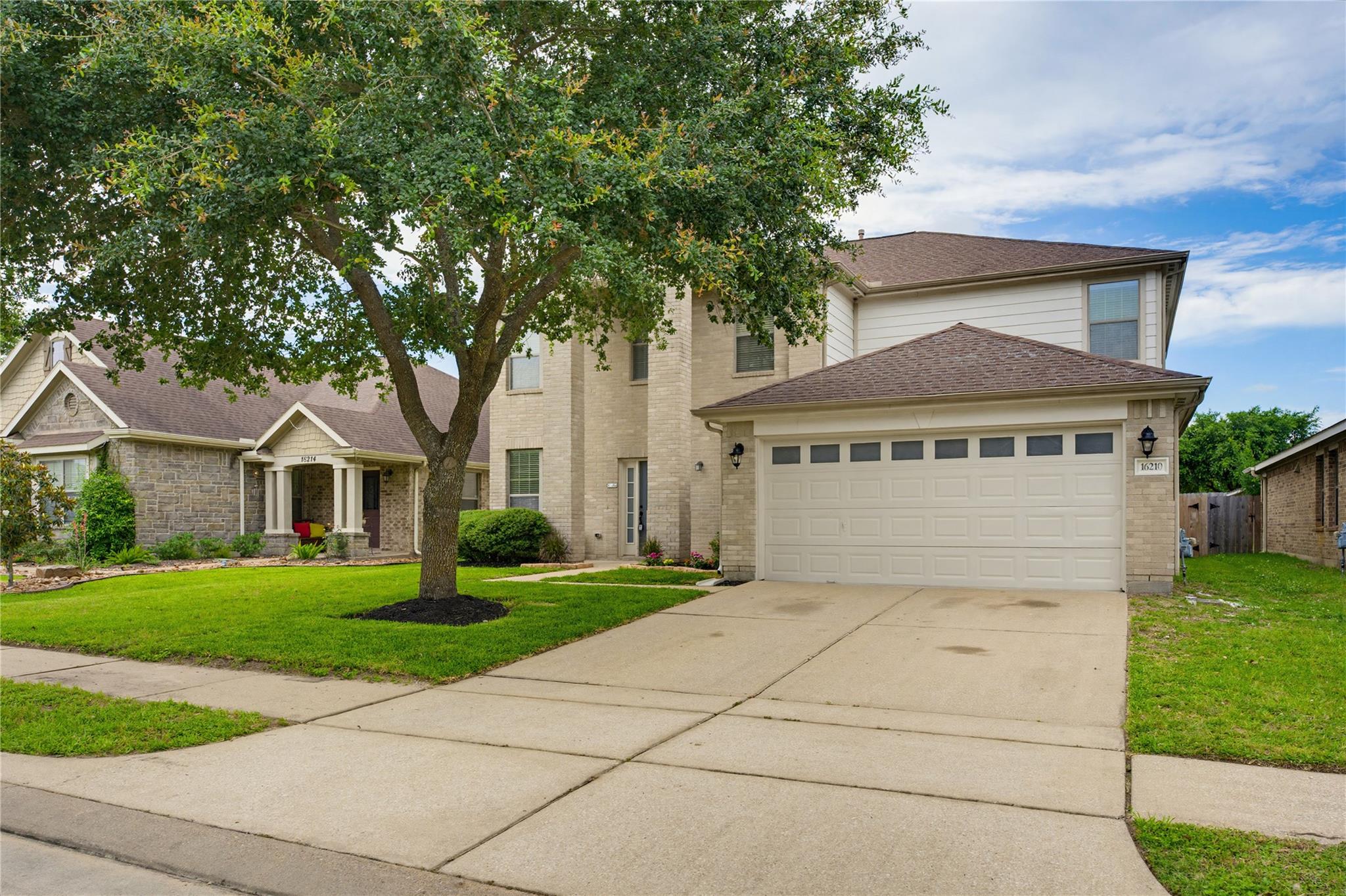 16210 Range Valley Lane — photo