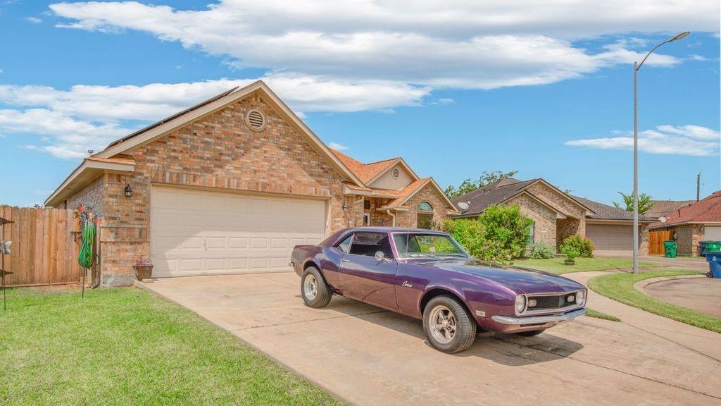 143 Eagle Nest Court — photo