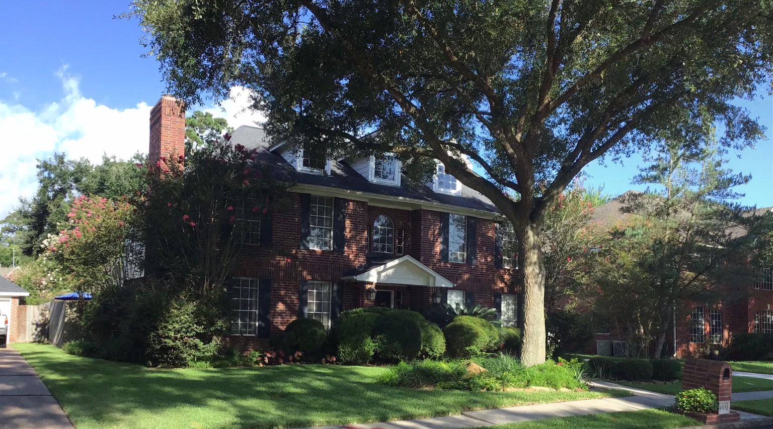 4515 Parkleaf Drive — photo
