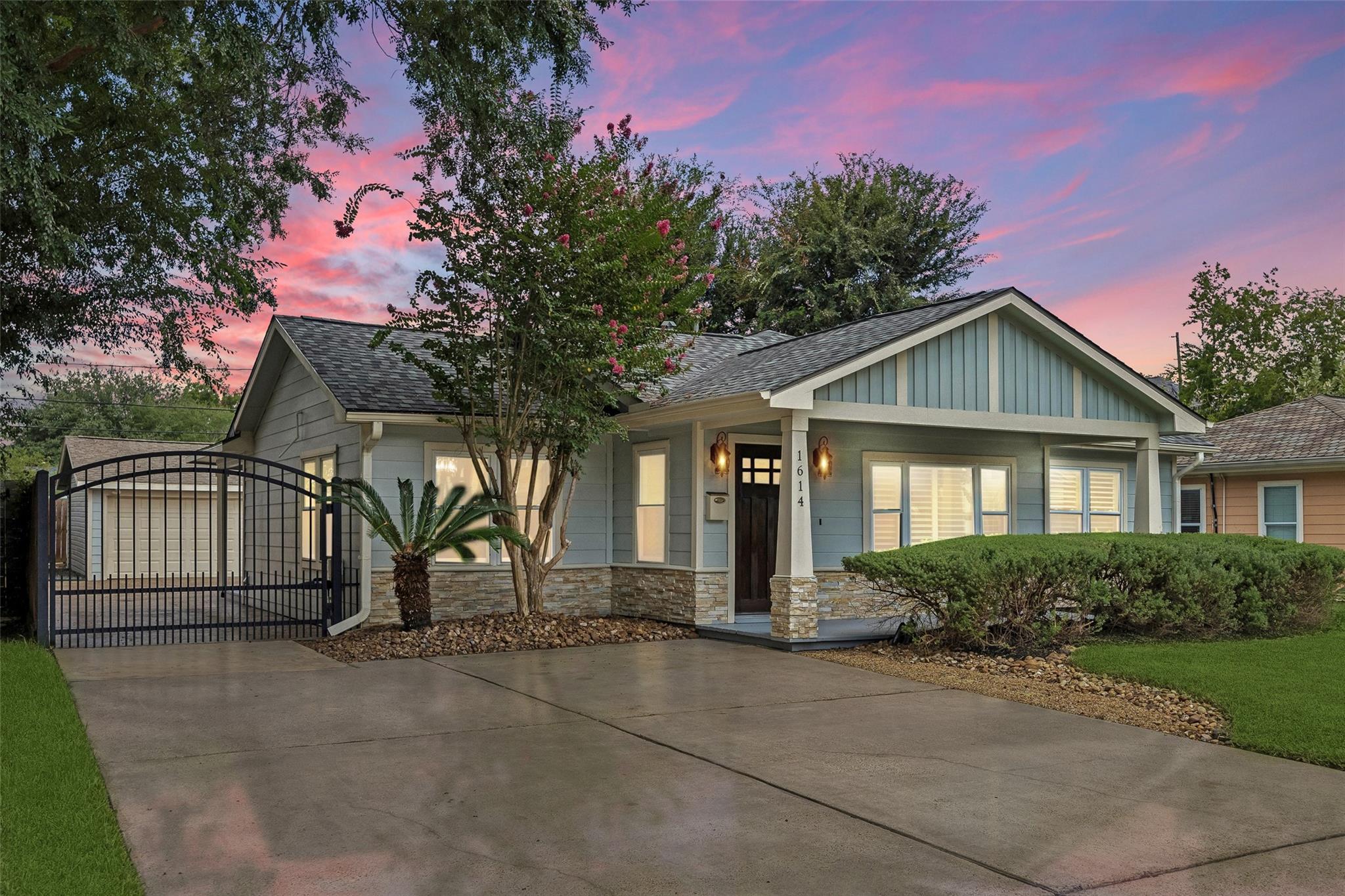 1614 Wakefield Drive — photo