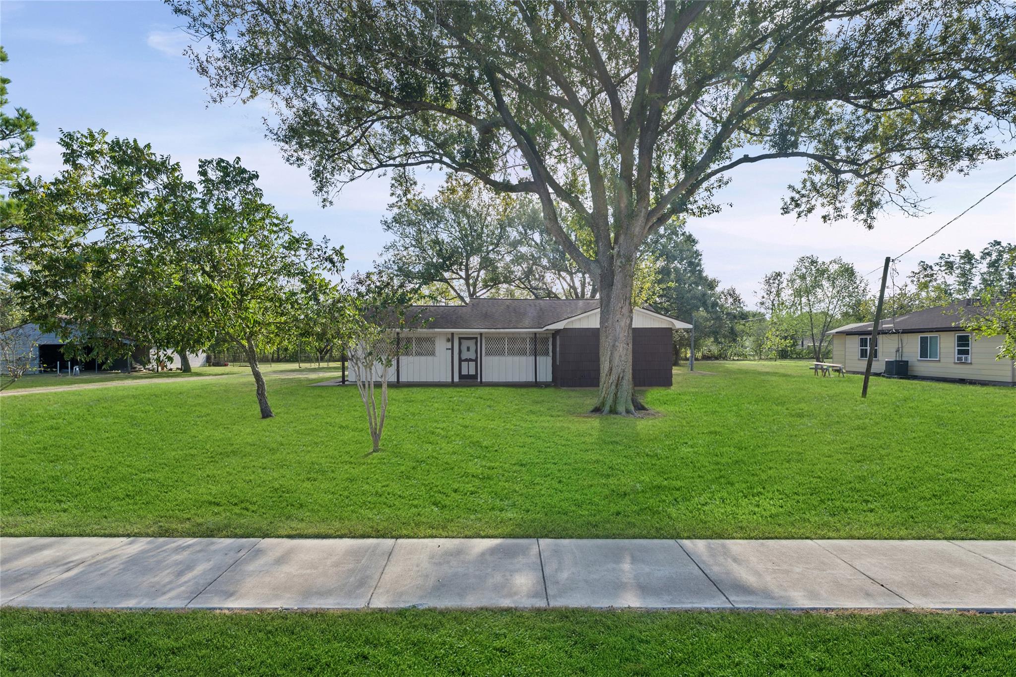 4311 FM 2218 Road — photo