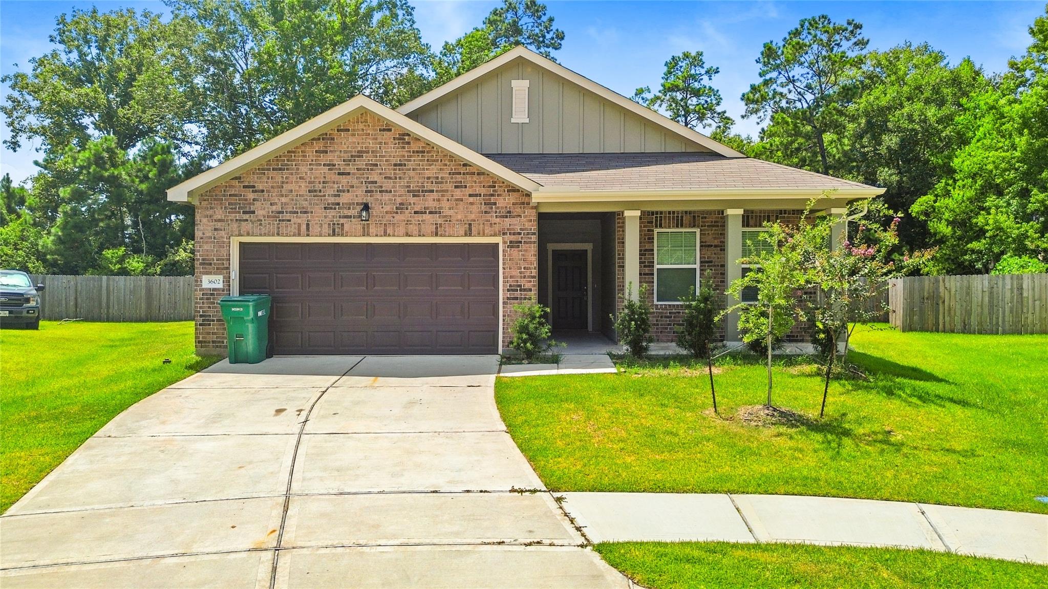 3602 Admiralty Drive — photo