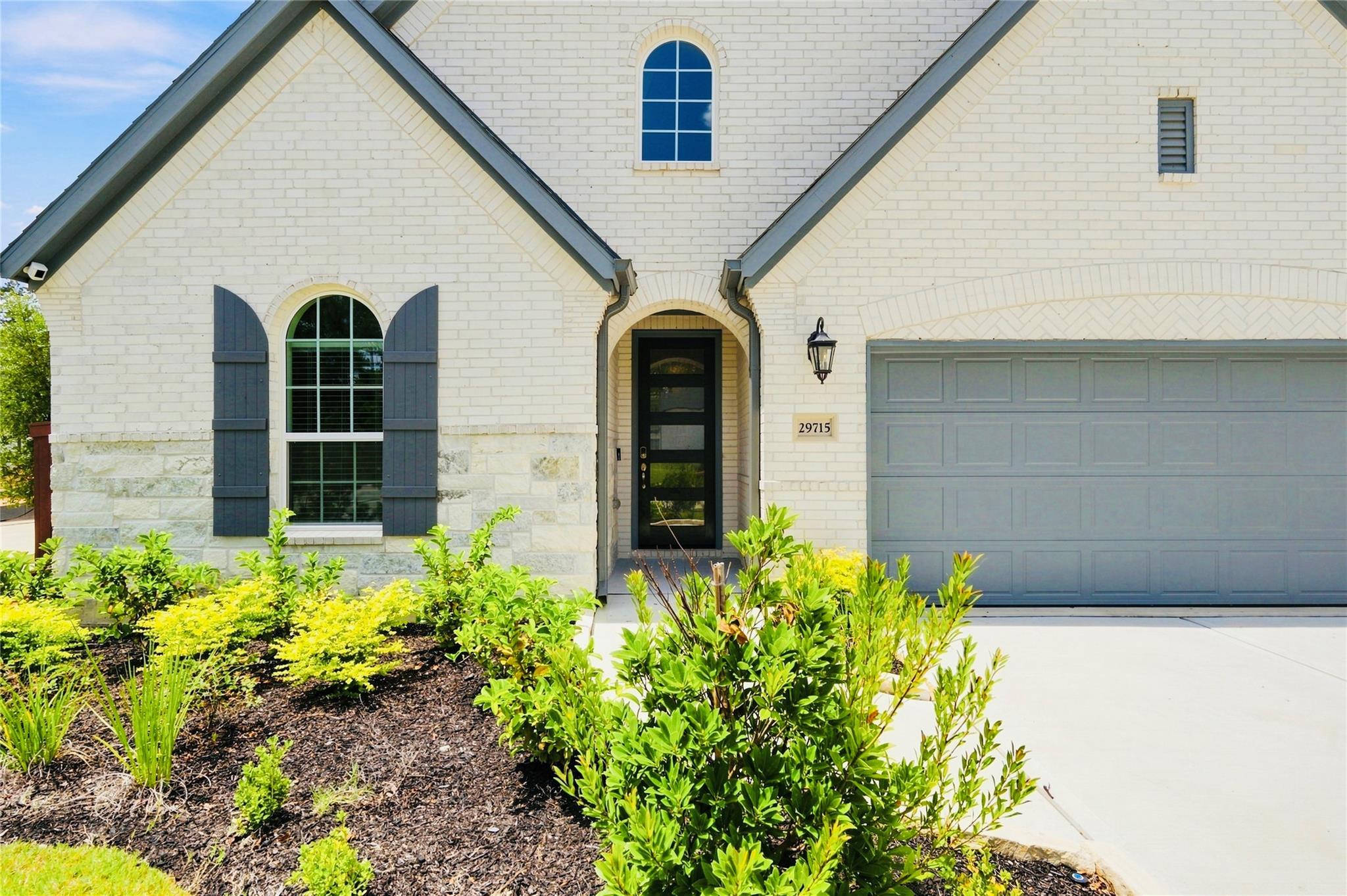 29715 Brushy Gables Drive — photo