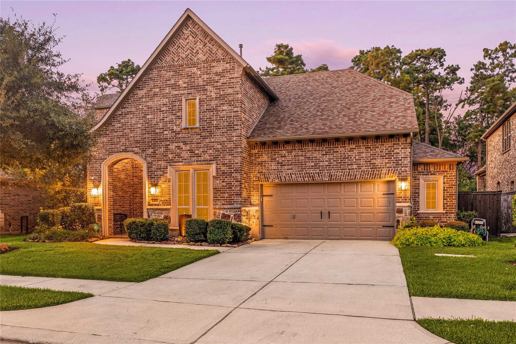 13811 Lake Conner Lane — photo