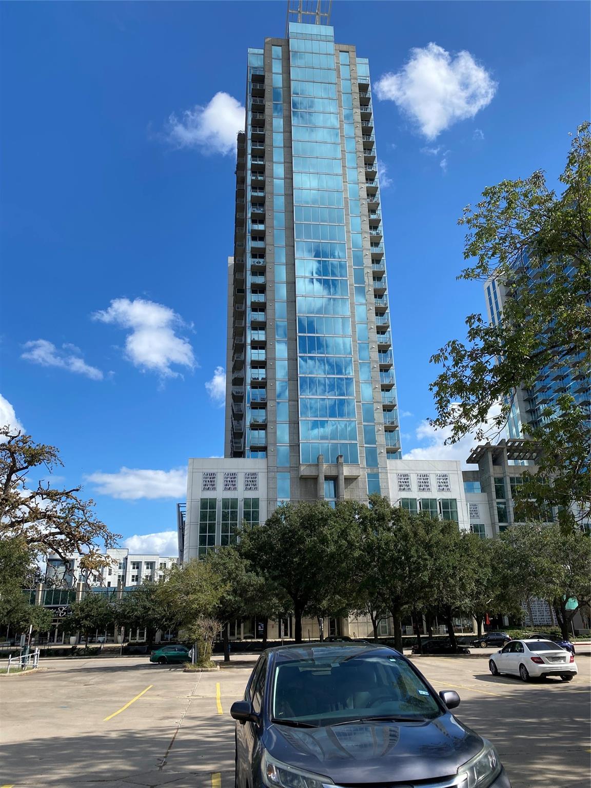 5925 Almeda Road #11002 — photo