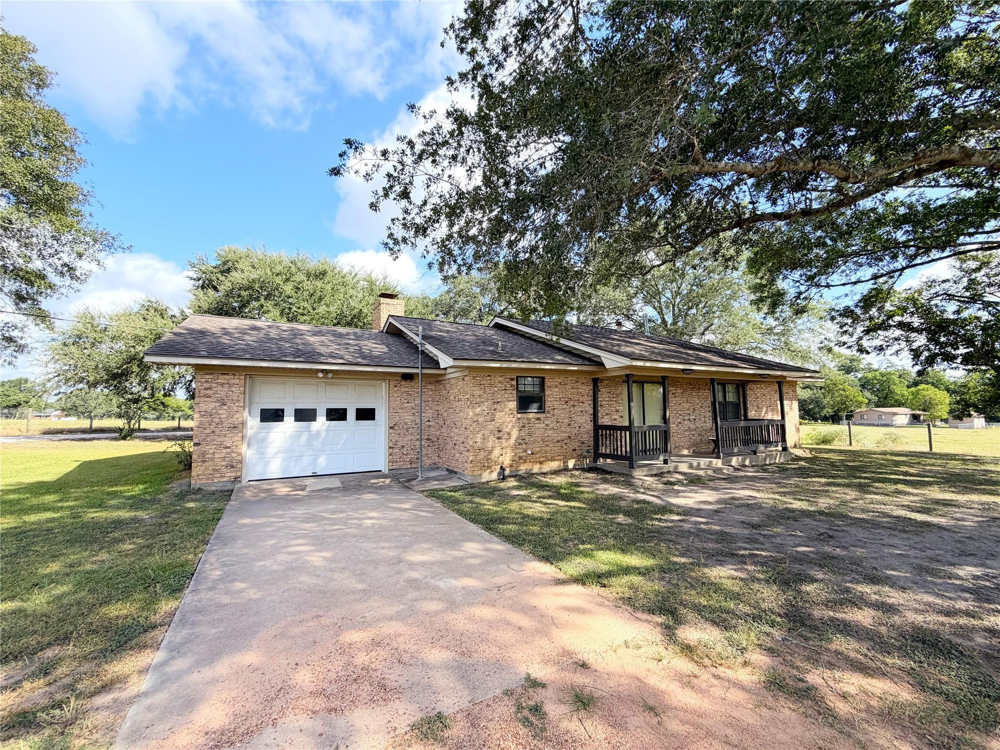8273 FM 332 — photo