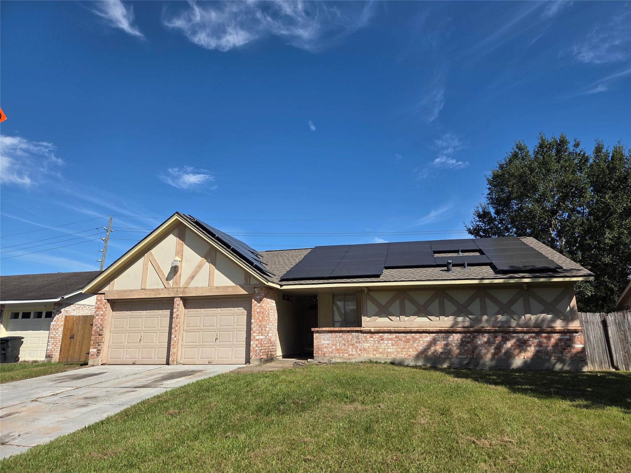 2210 Blindlake Drive — photo