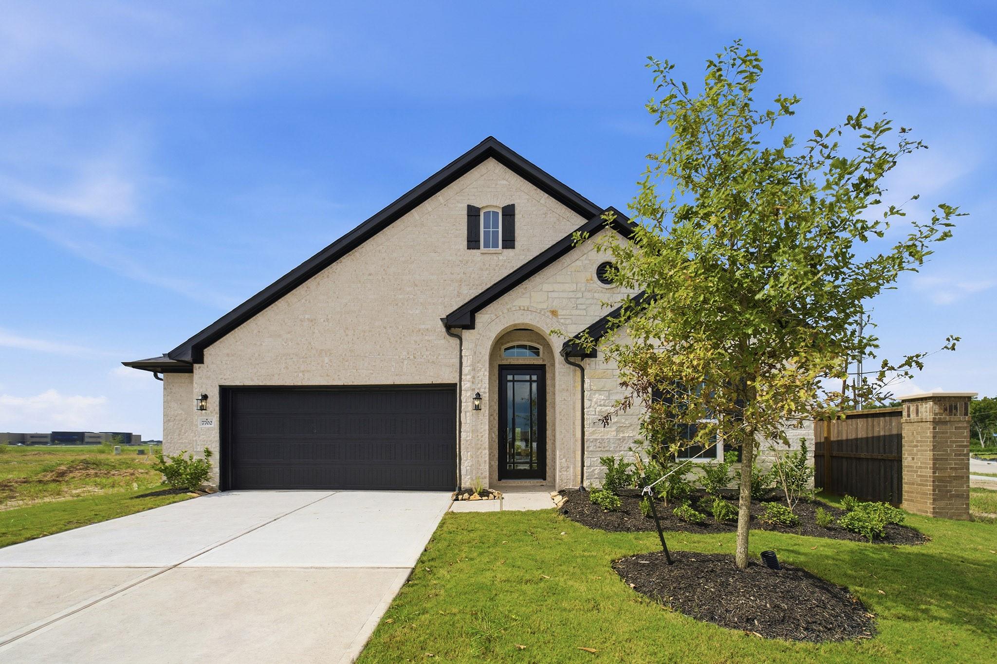 7702 Jade Crest Drive — photo