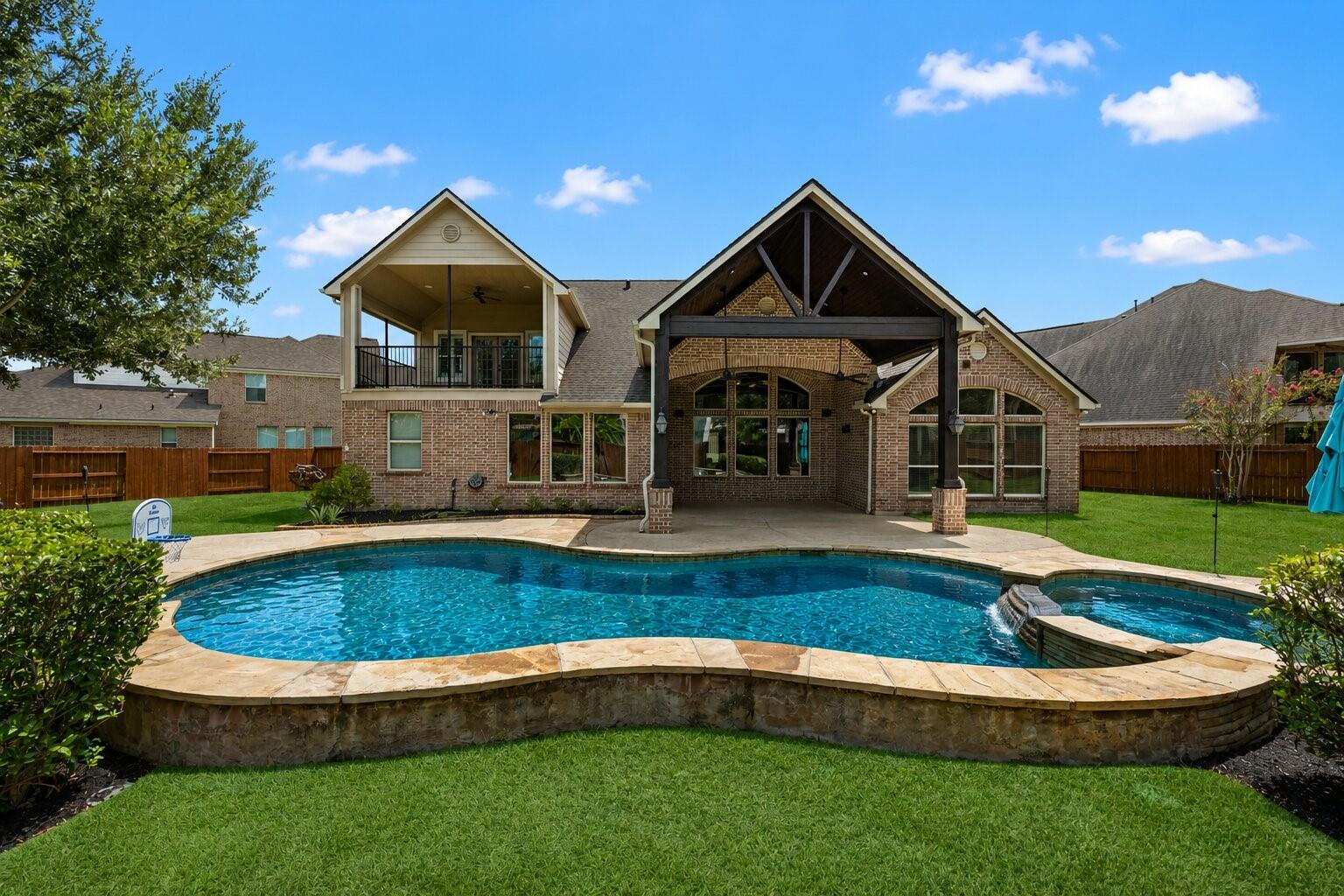 10135 Stafford Hill Cove — photo