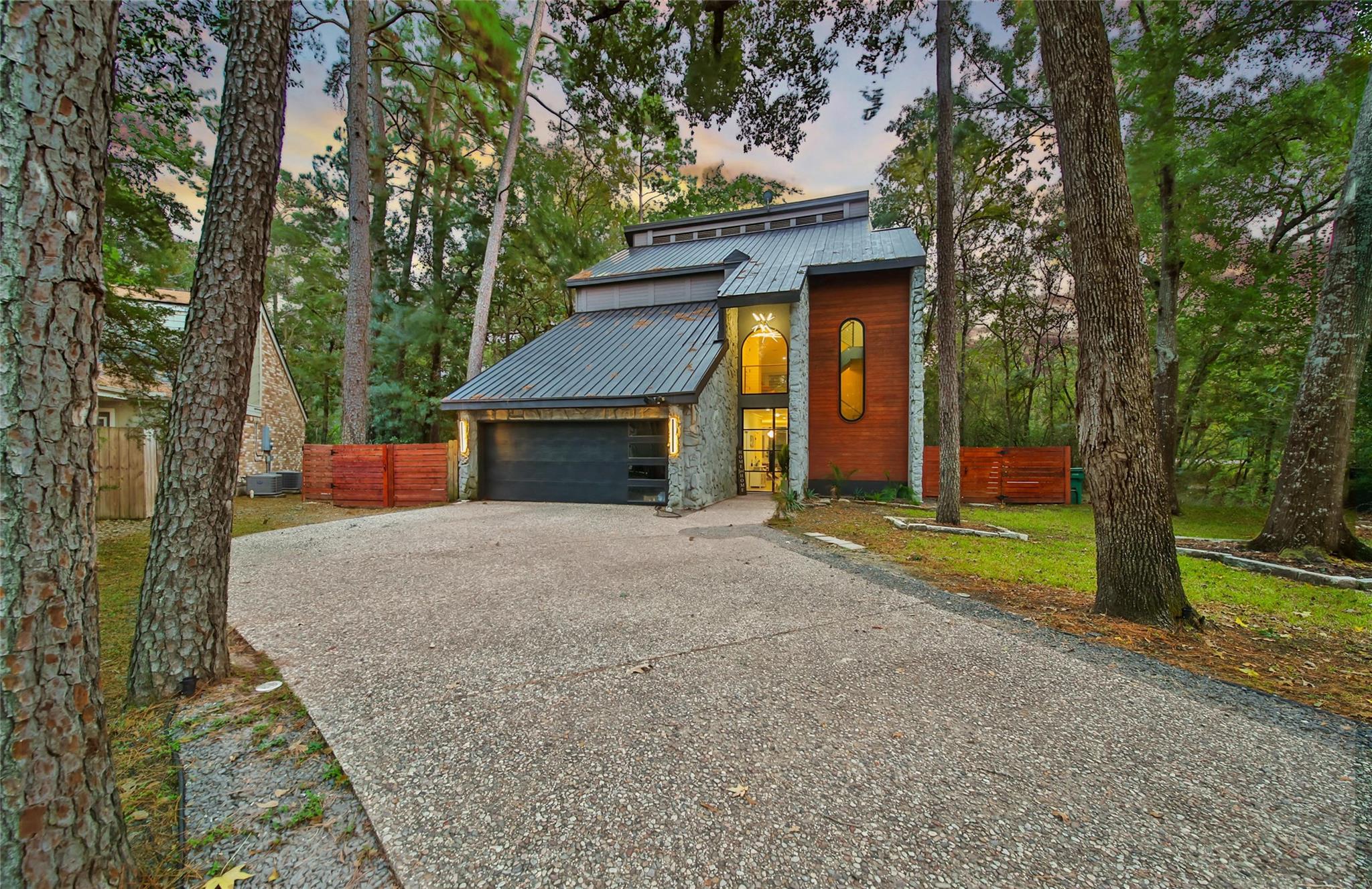 140 S Timber Top Drive — photo