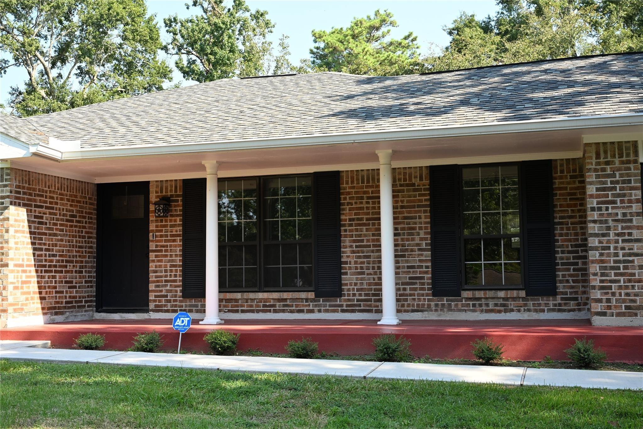 212 Summit Drive, Conroe, TX 77303 — photo 3