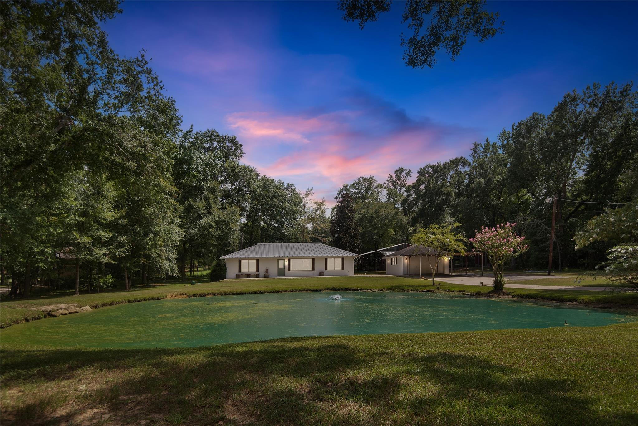 22117 Magnolia Hills Drive — photo