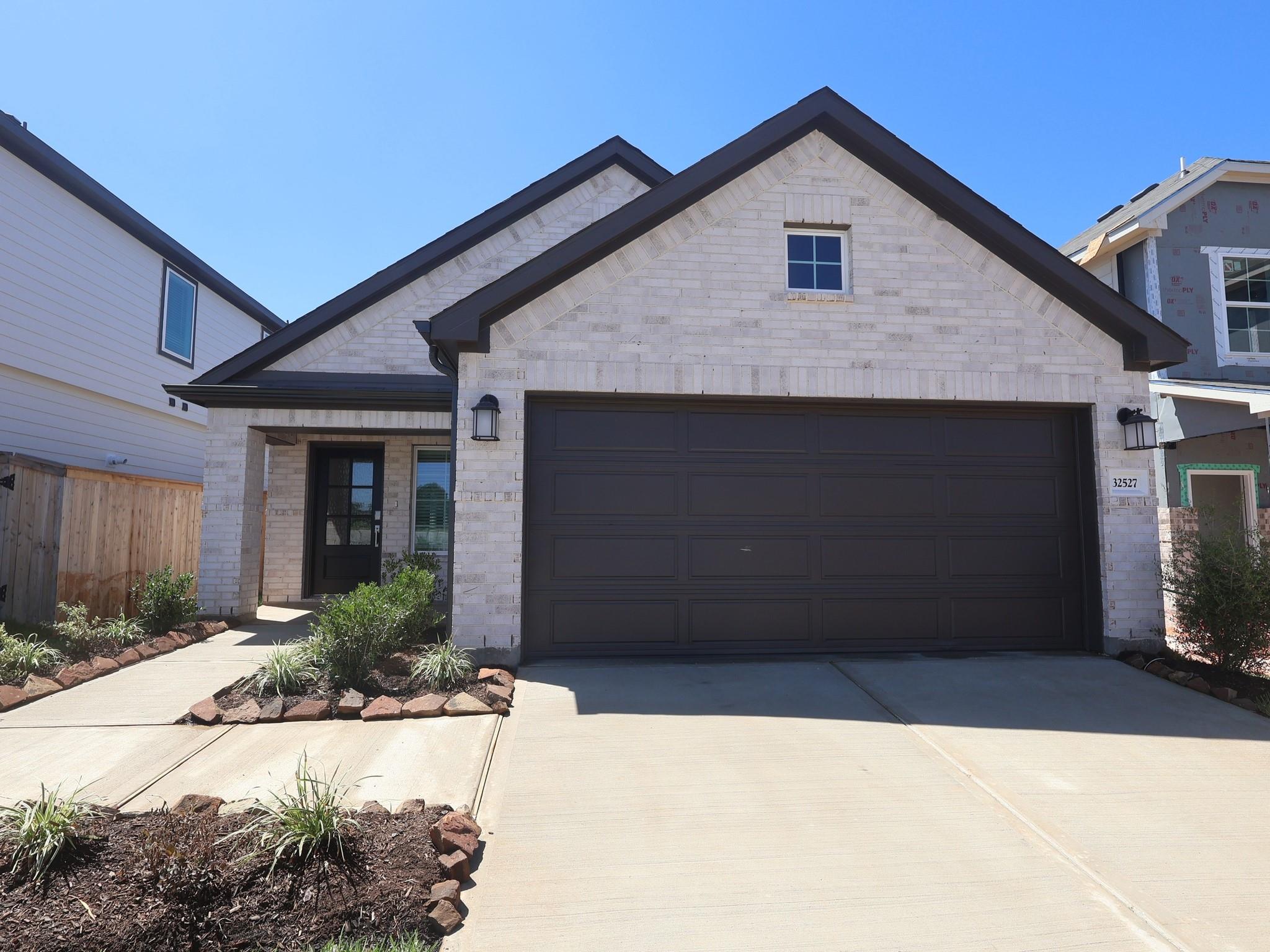 32527 Midsummer Drive — photo
