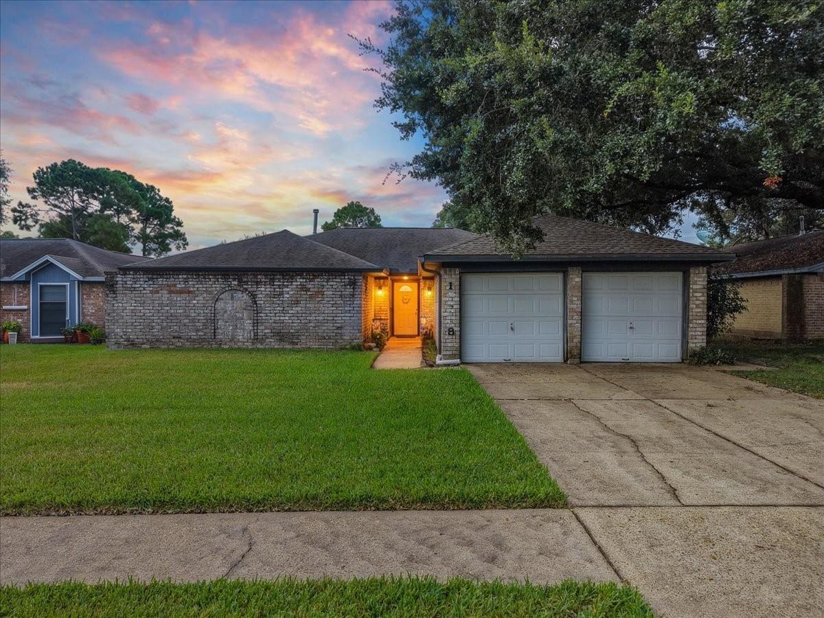 15718 Brookford Drive — photo