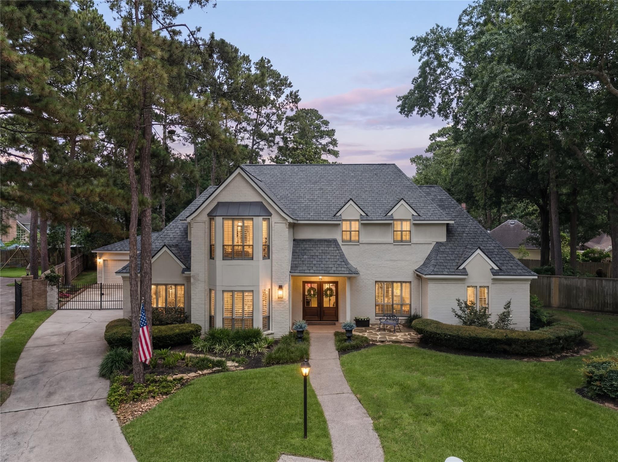 5207 Fountainbridge Lane — photo