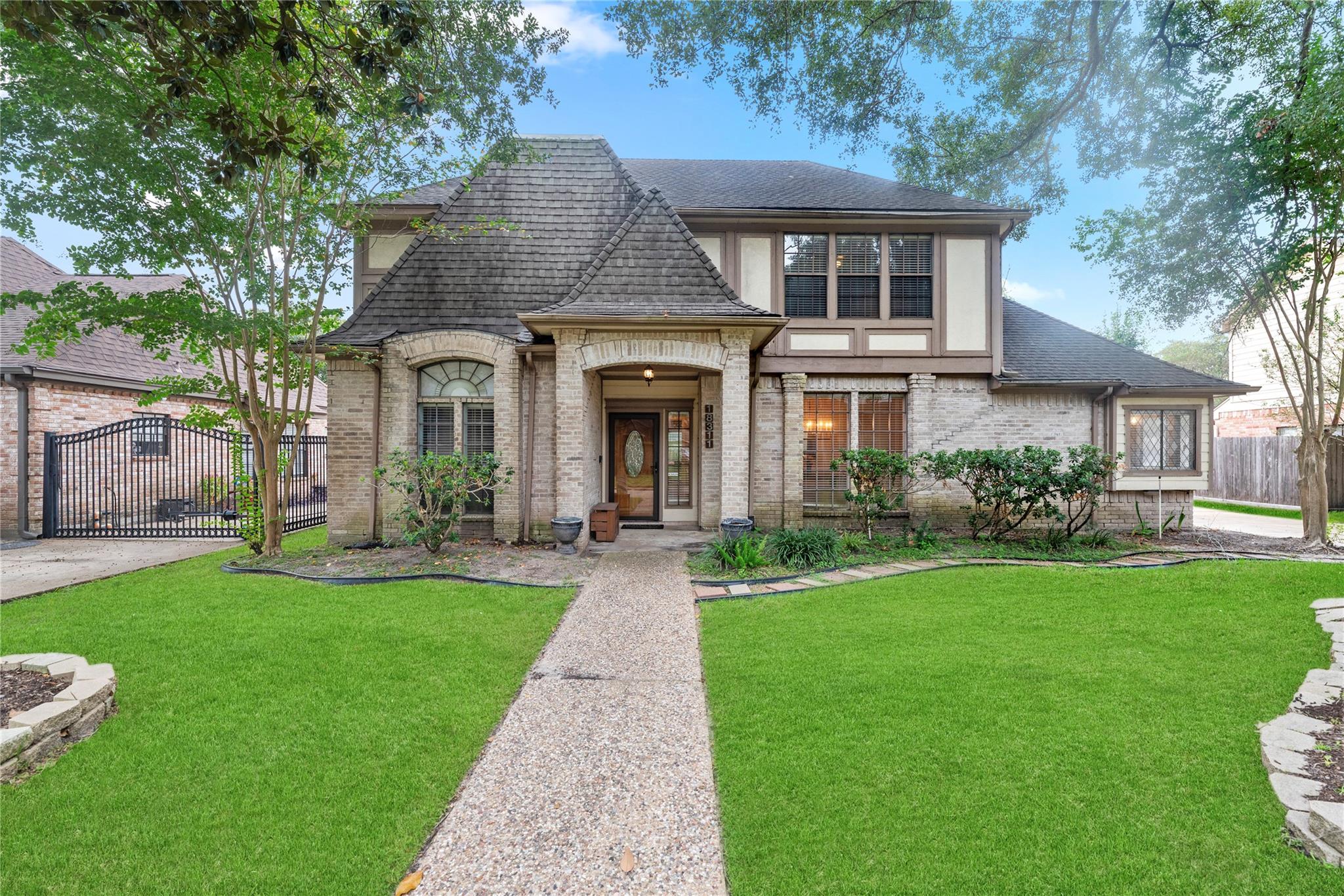 18311 Mountfield Drive — photo