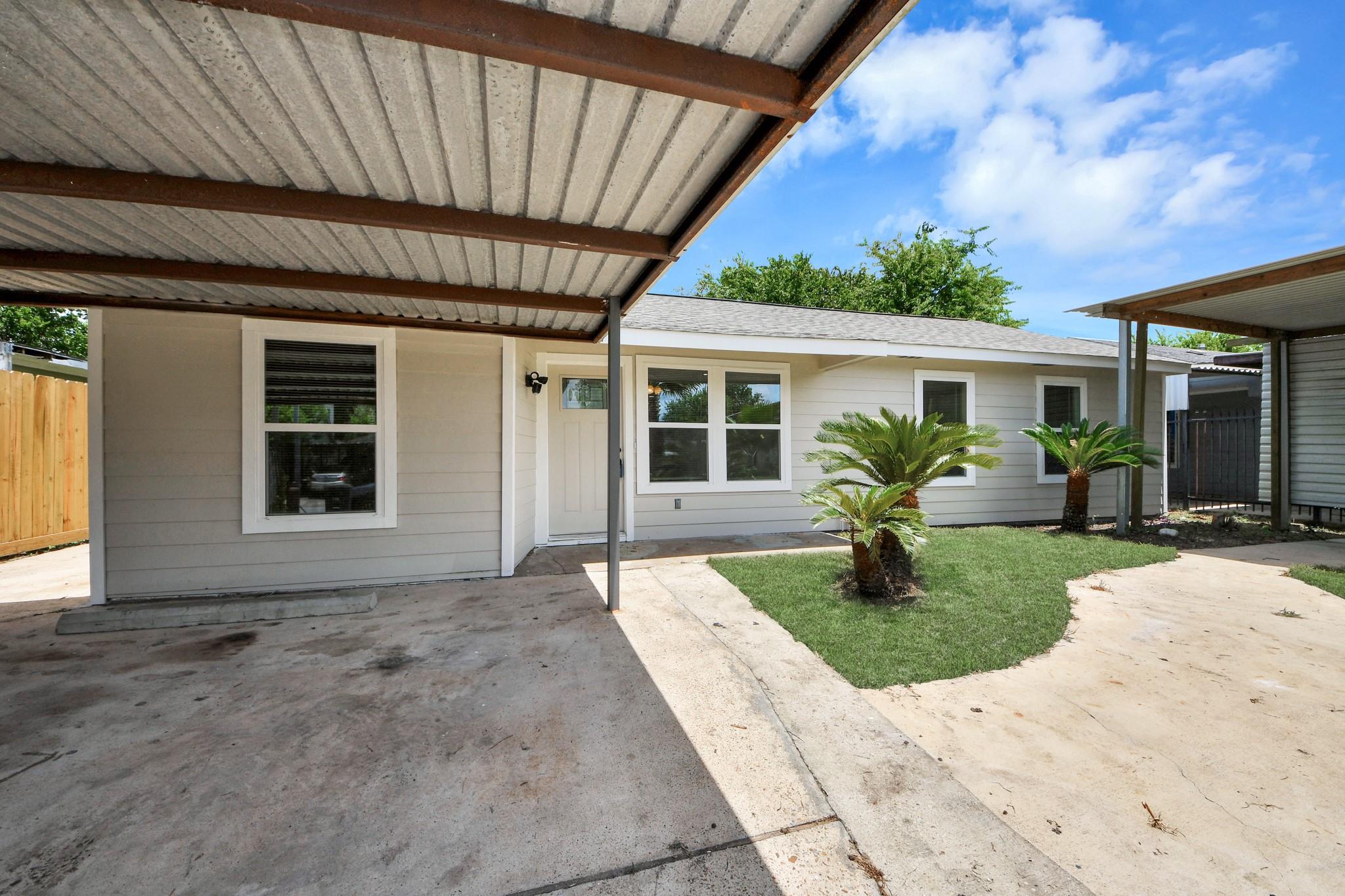 5111 Willow Glen Drive — photo