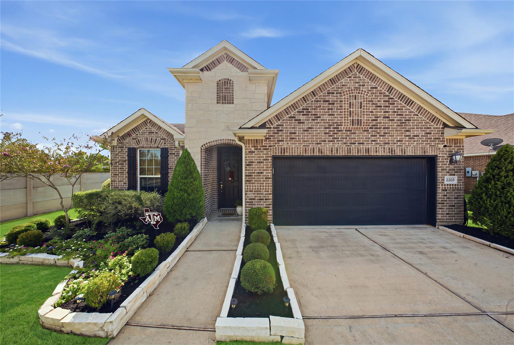 2203 Orono Landing Lane — photo