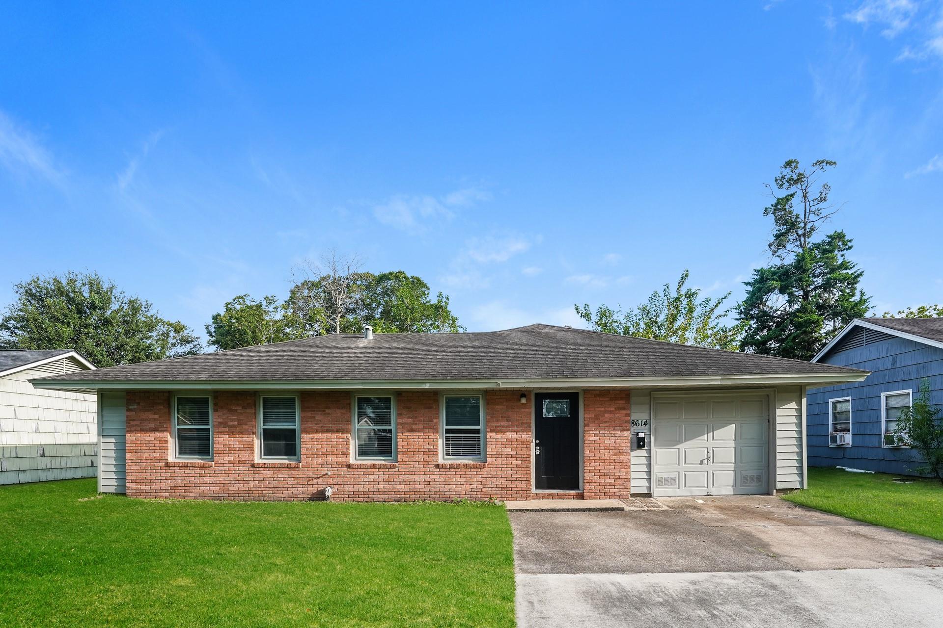 8614 Rockhill Street — photo