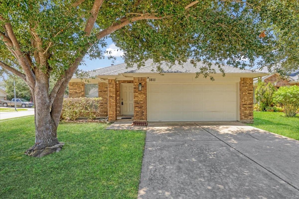3811 Juniper Meadows Lane — photo