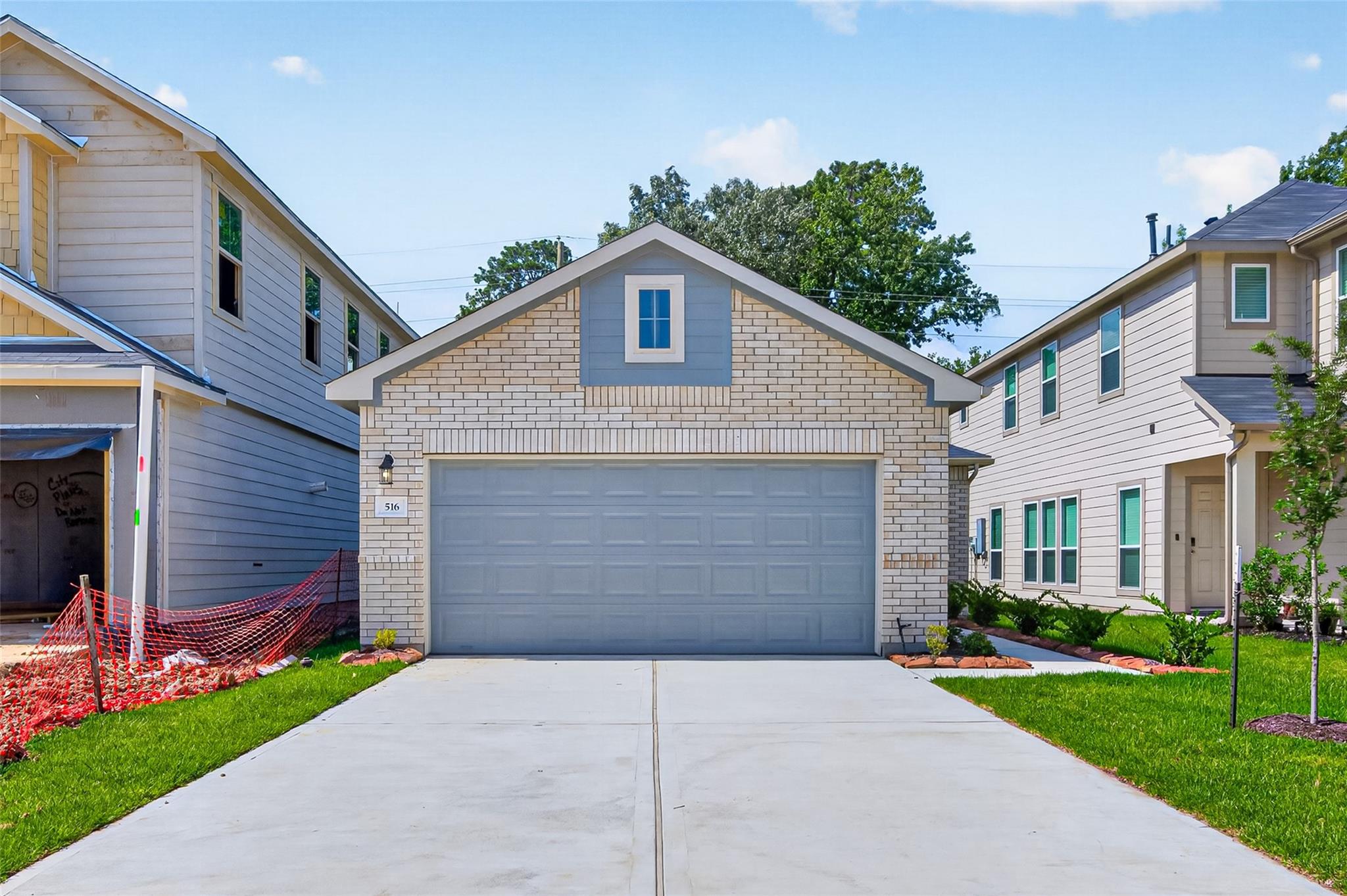 516 Emerald Thicket — photo