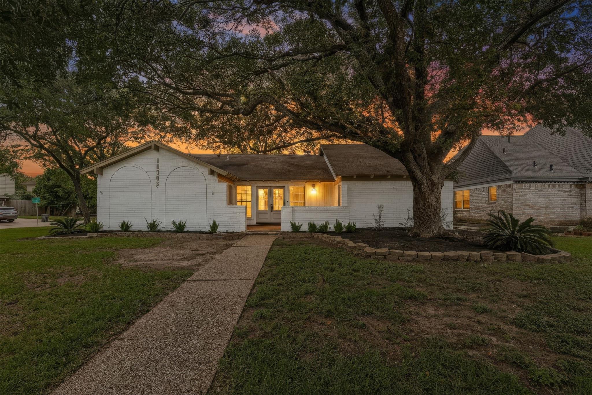 10903 Holly Springs Drive — photo