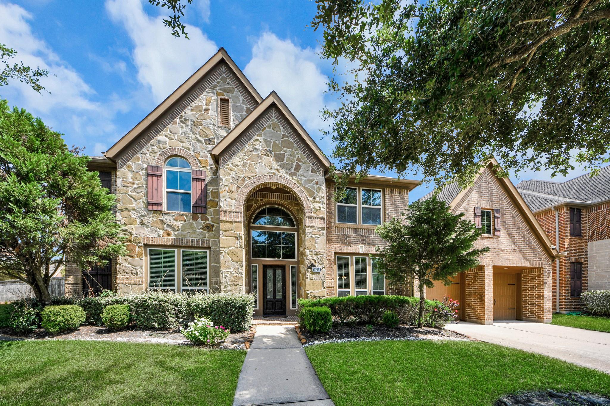 13617 Fountain Mist Drive — photo