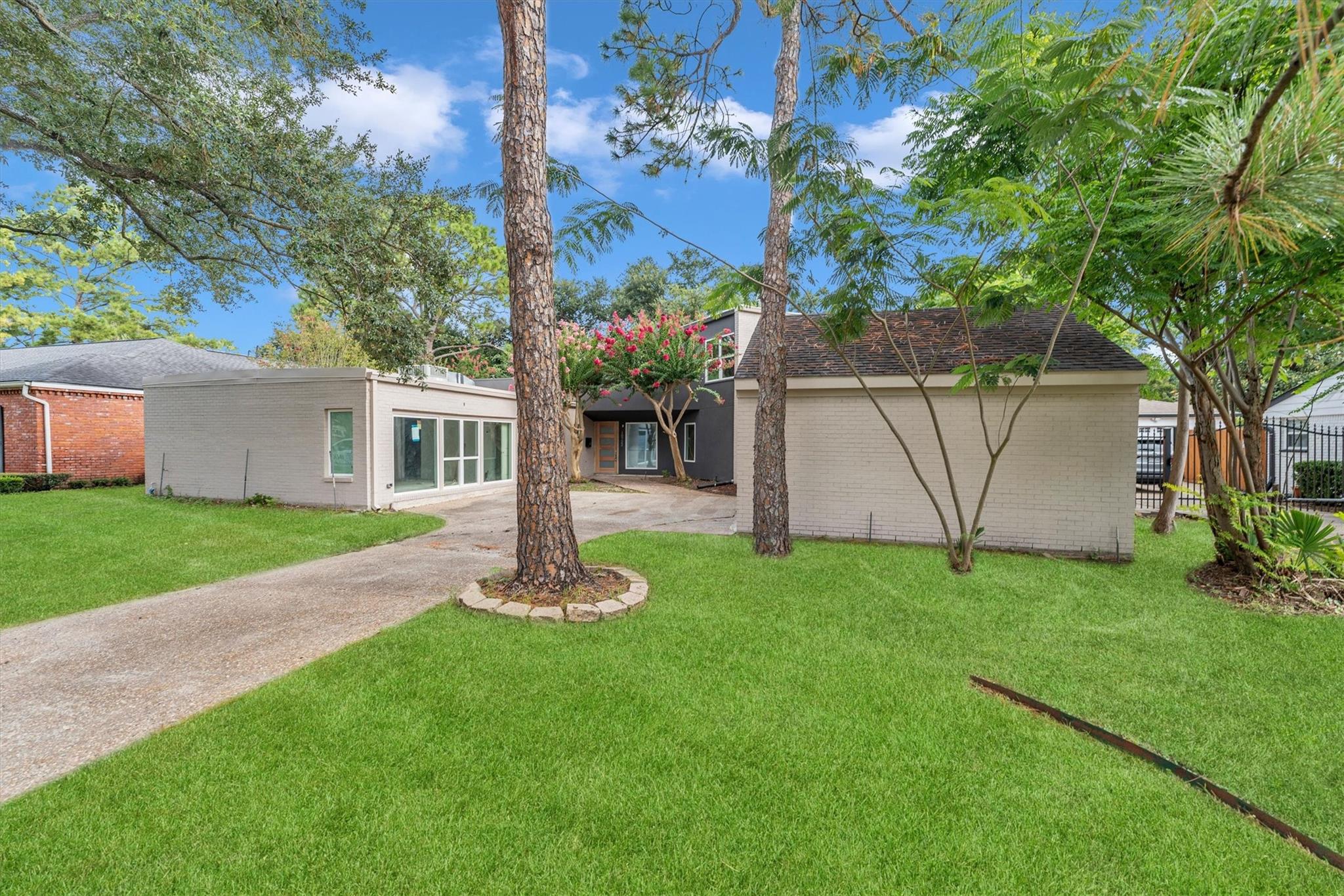 10722 Ella Lee Lane — photo