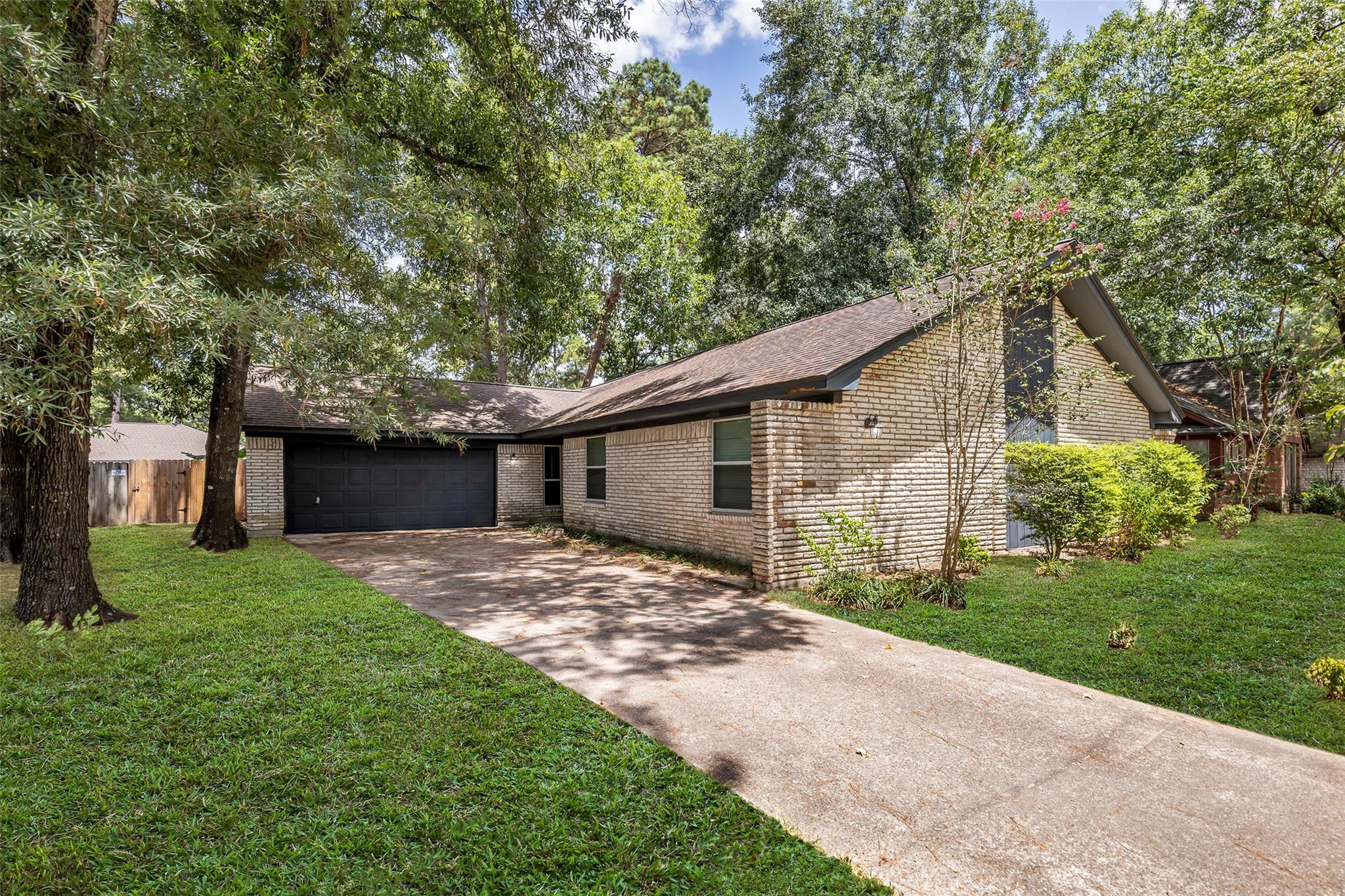 2023 Shadow Rock Drive — photo