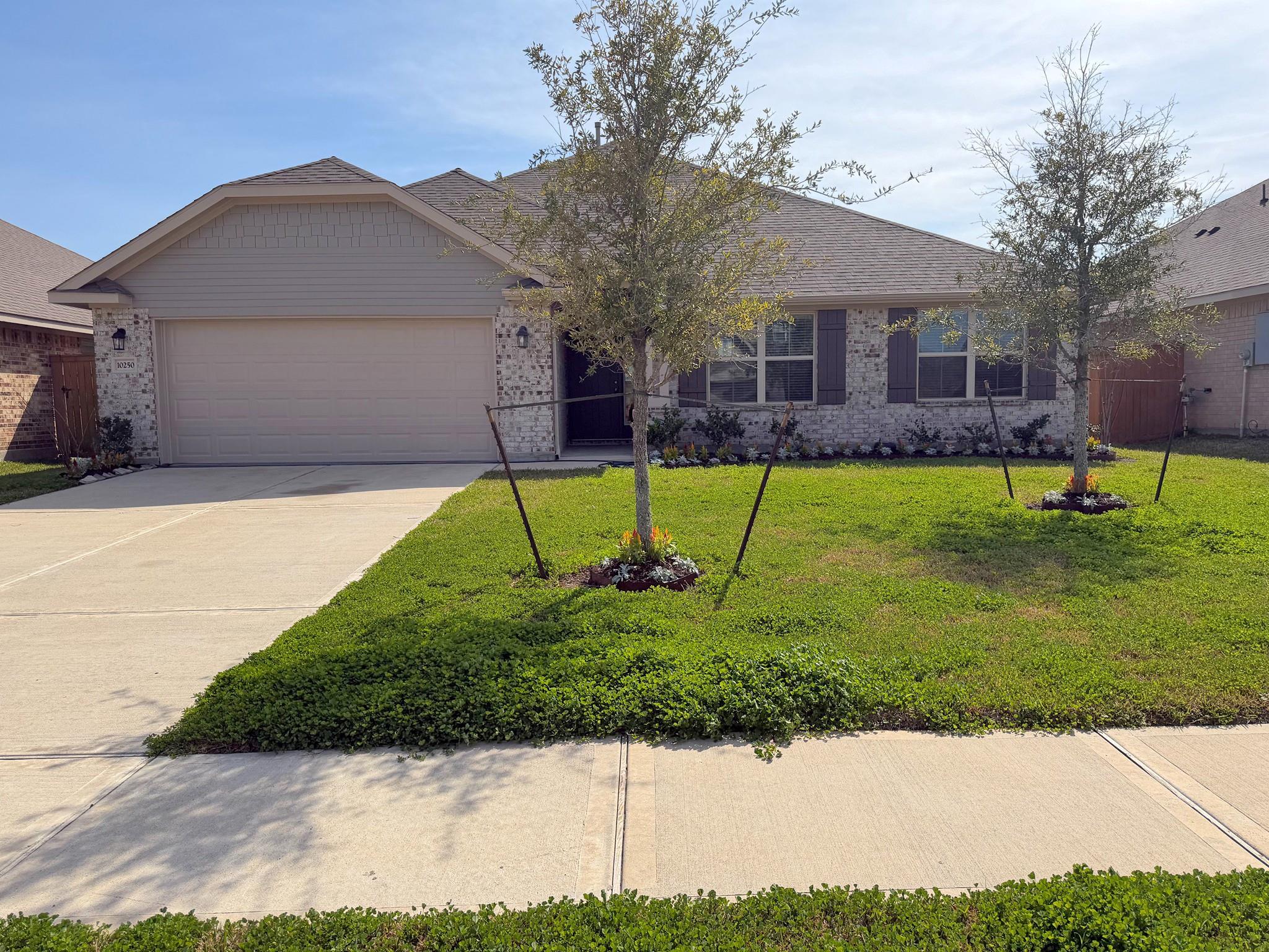 10250 Whitney Reach Drive — photo