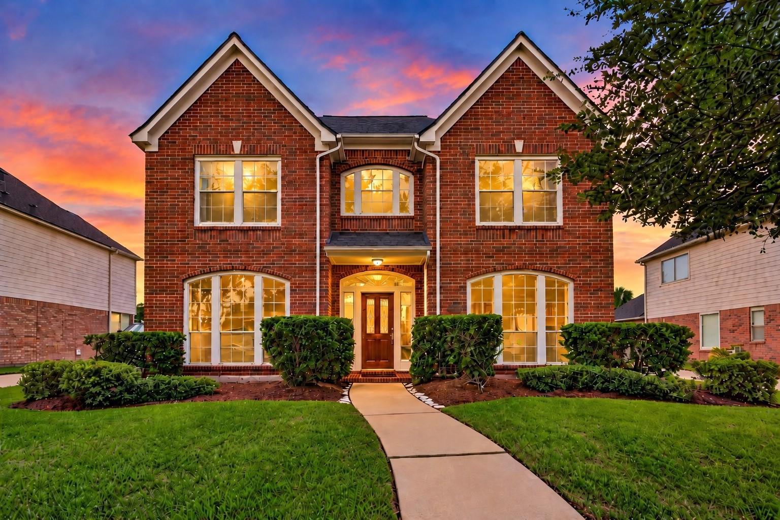 2114 Barrington Pointe Drive — photo