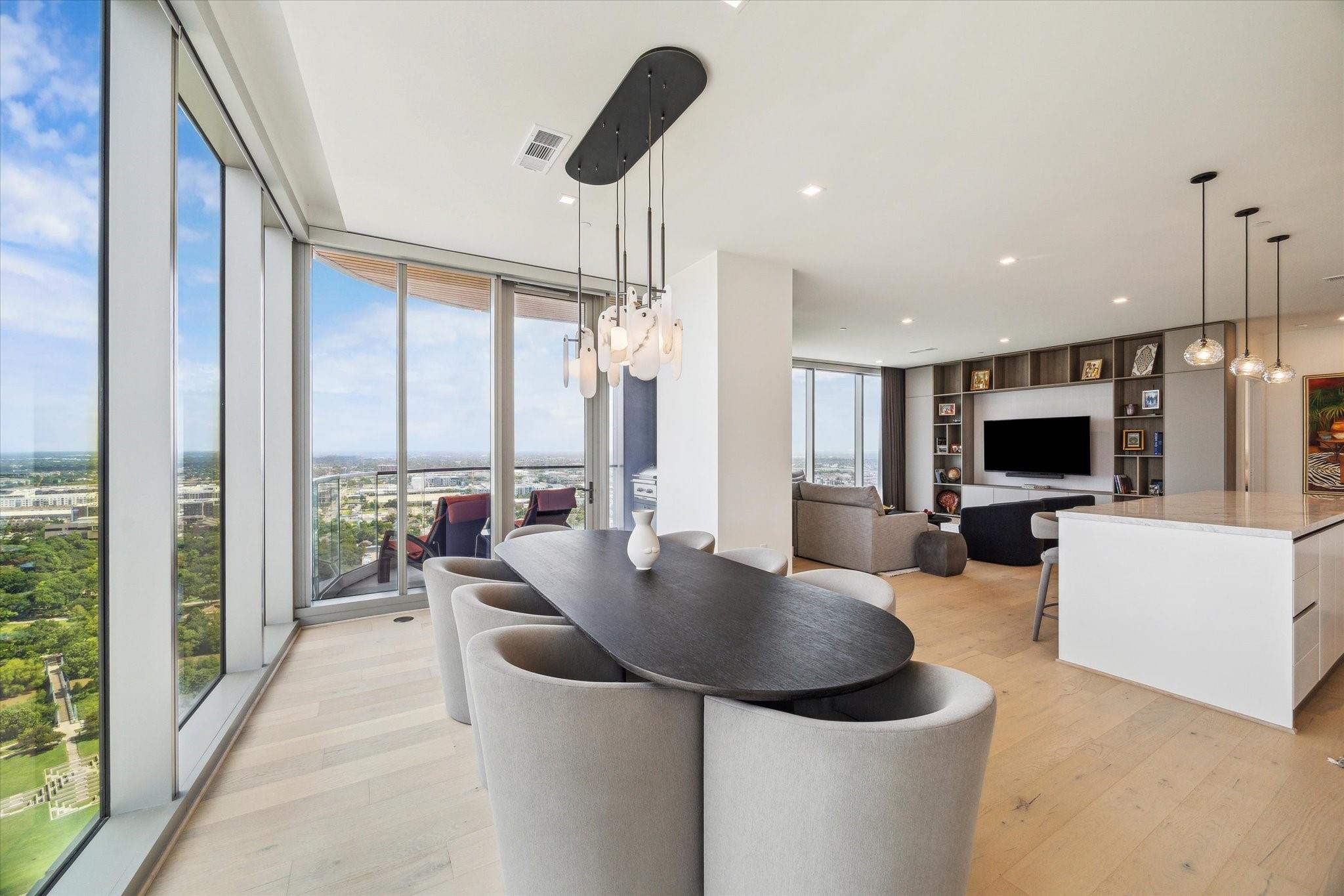 1711 Allen Parkway #2601 — photo