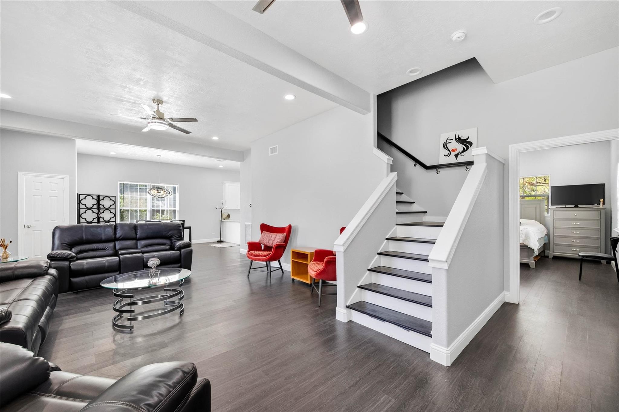 1240 Ross Street — photo
